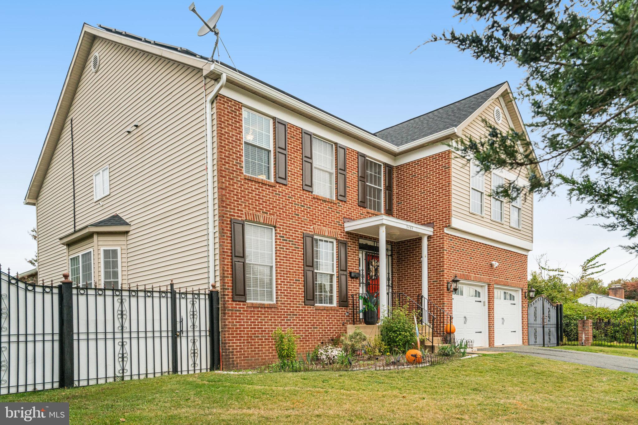 FALLS CHURCH - Residential