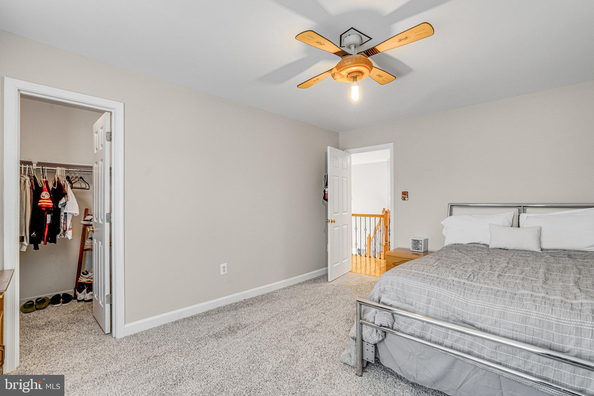 FALLS CHURCH - Residential