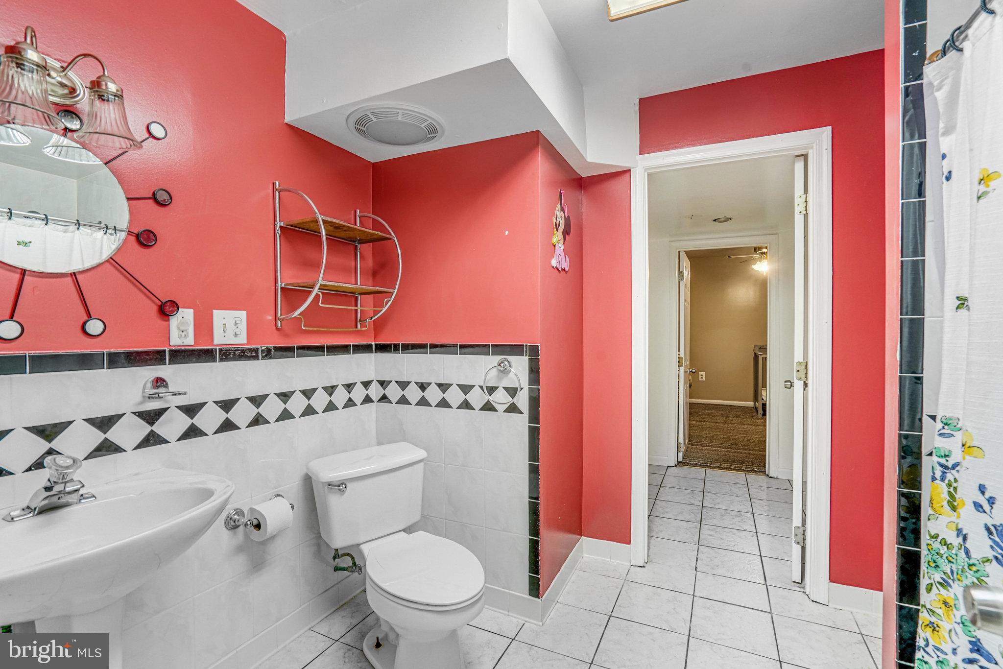 FALLS CHURCH - Residential