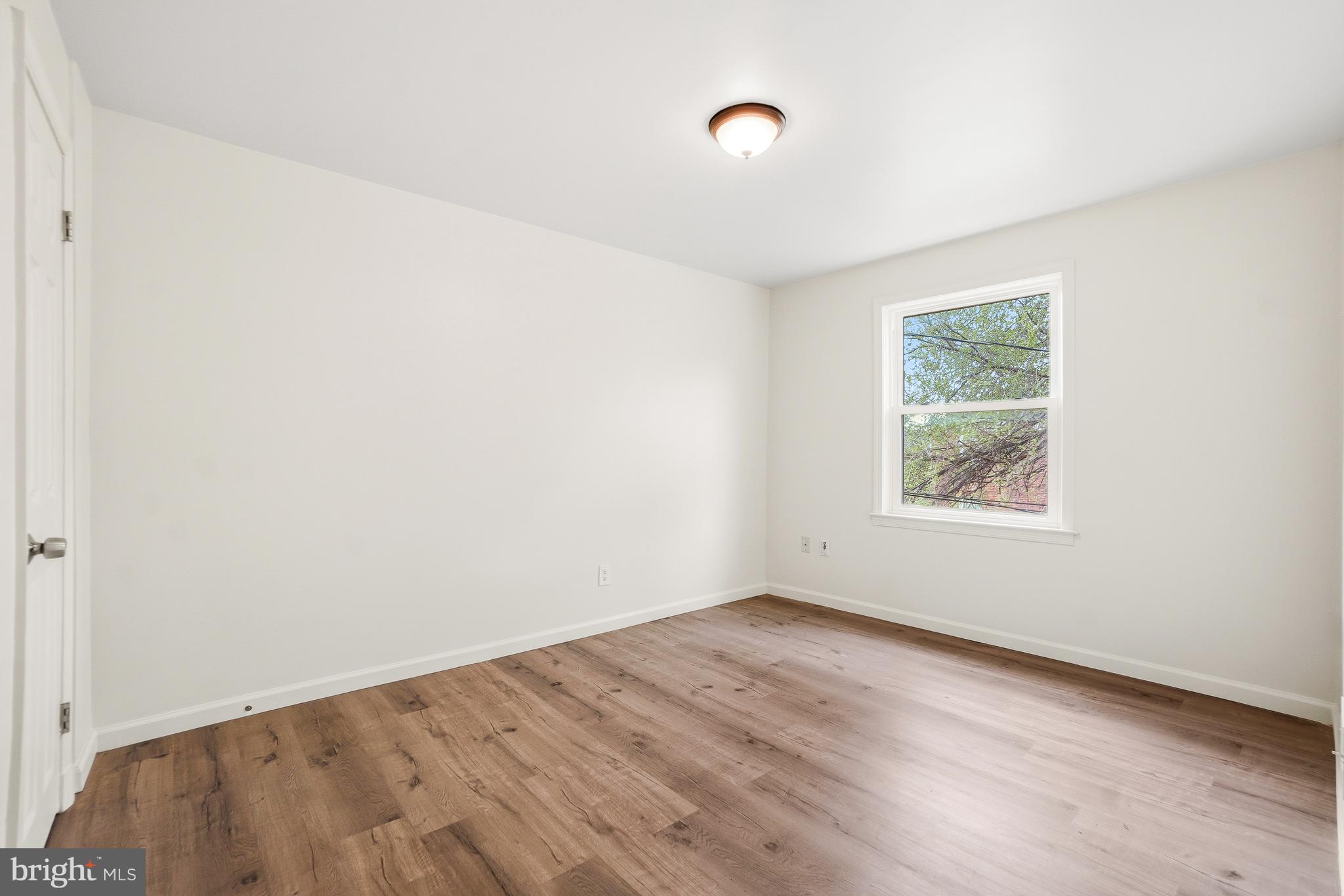 MOUNT RIDGE - Residential