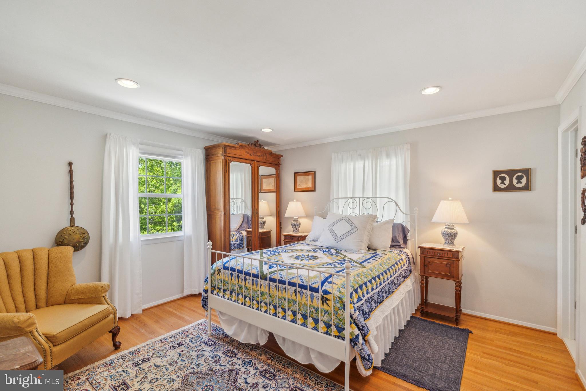 ROLLING VALLEY - Residential