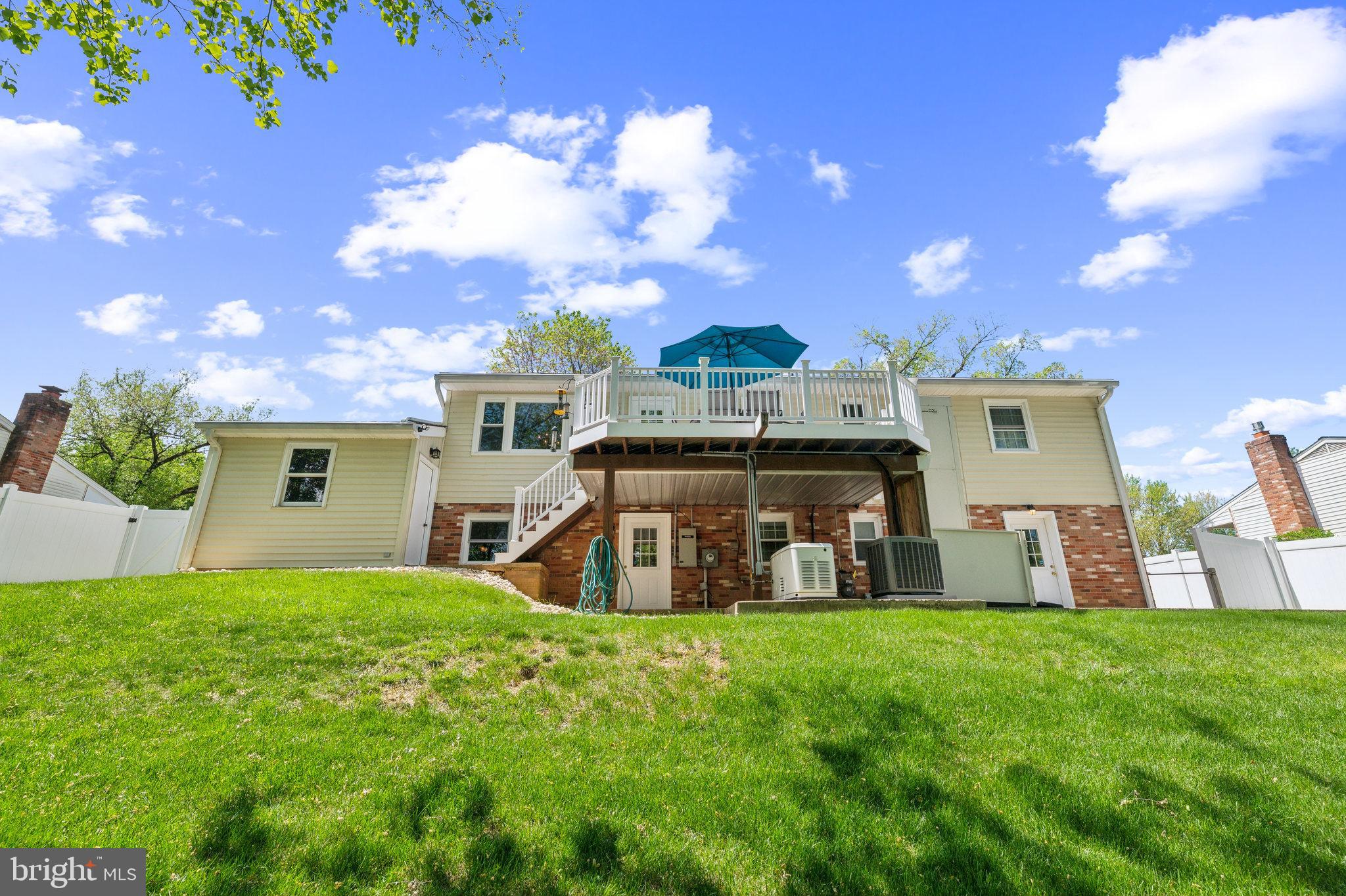 ROLLING VALLEY - Residential