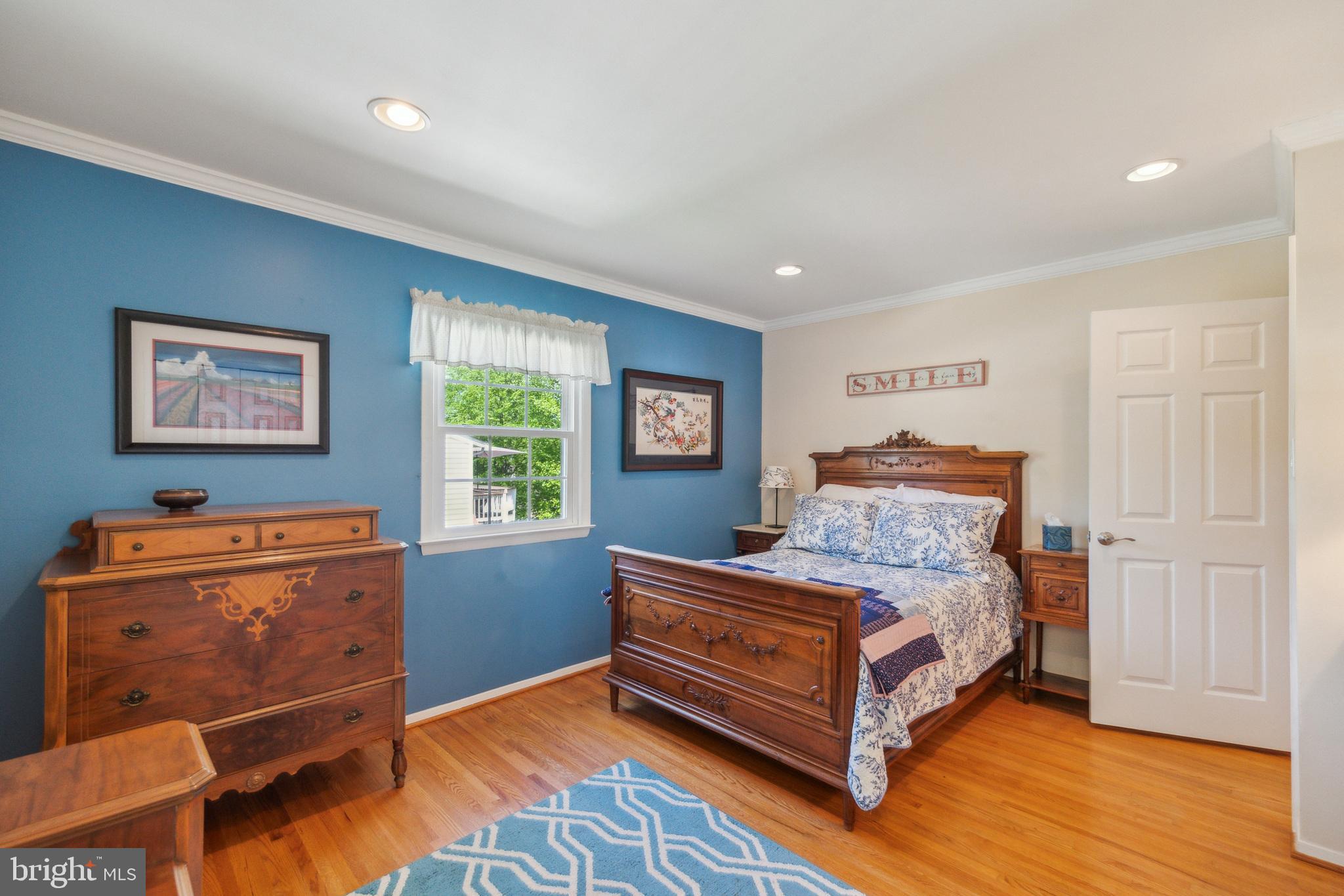 ROLLING VALLEY - Residential