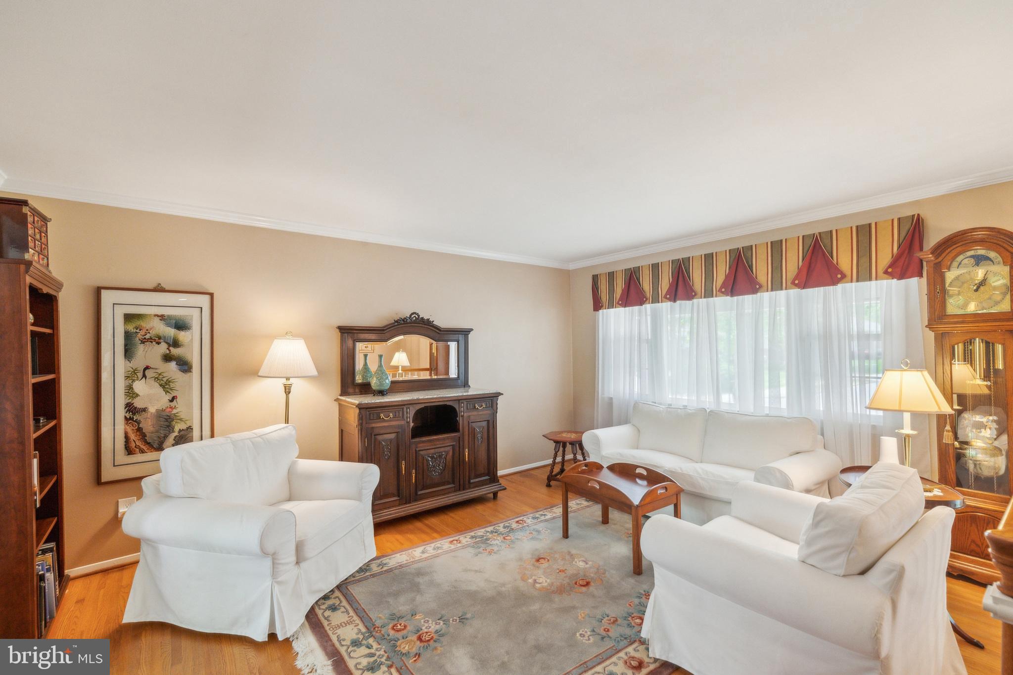 ROLLING VALLEY - Residential