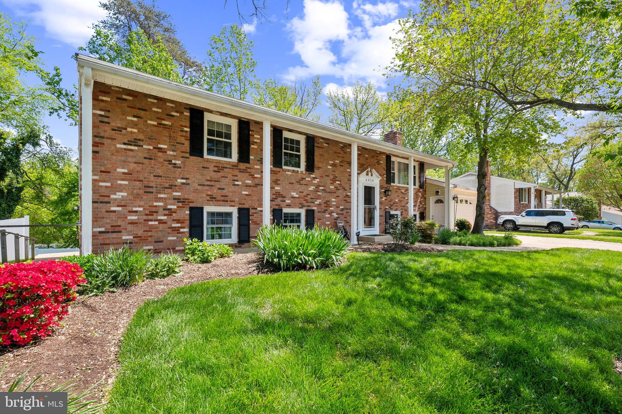 6919 GILLINGS ROAD