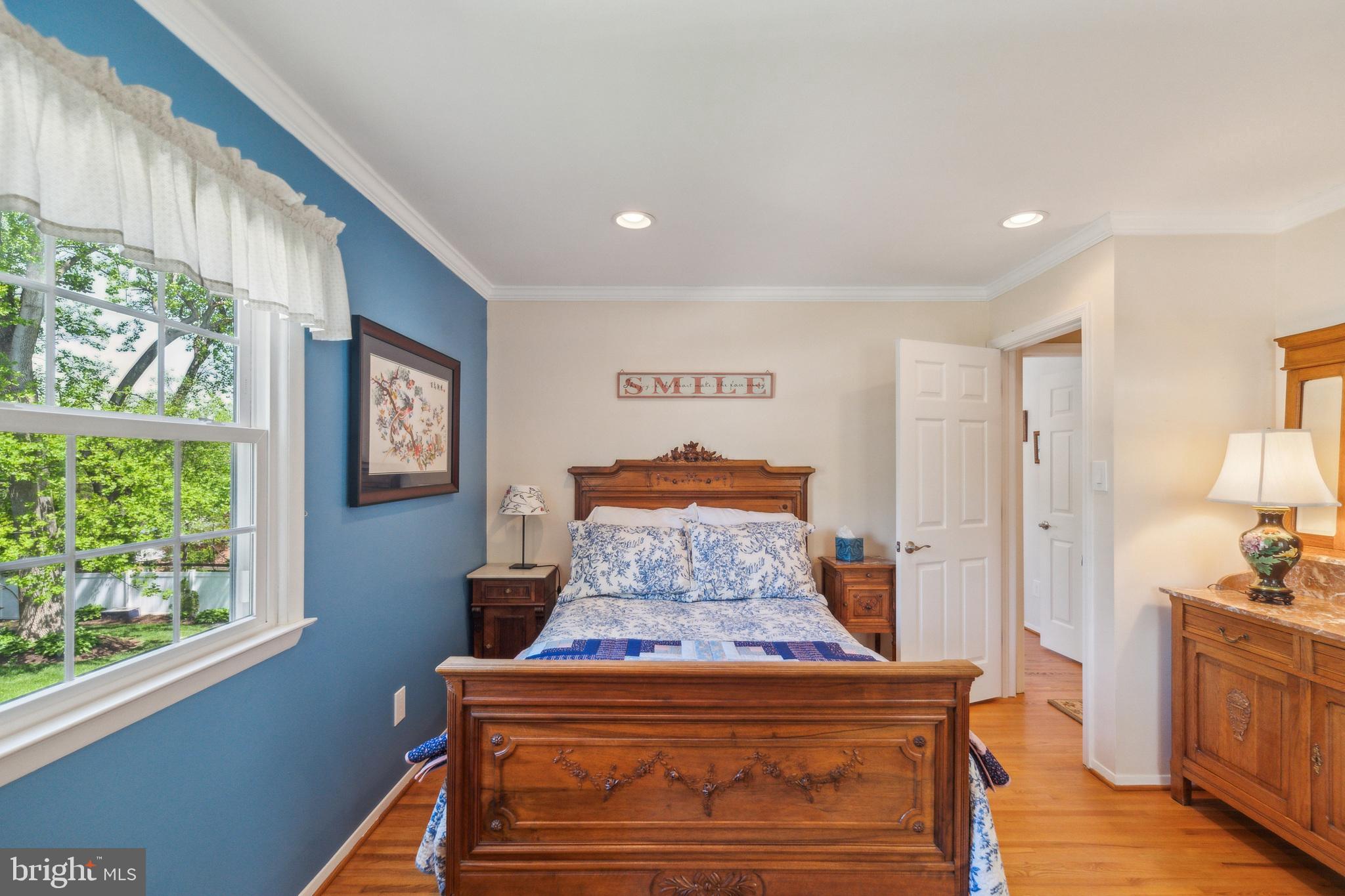 ROLLING VALLEY - Residential