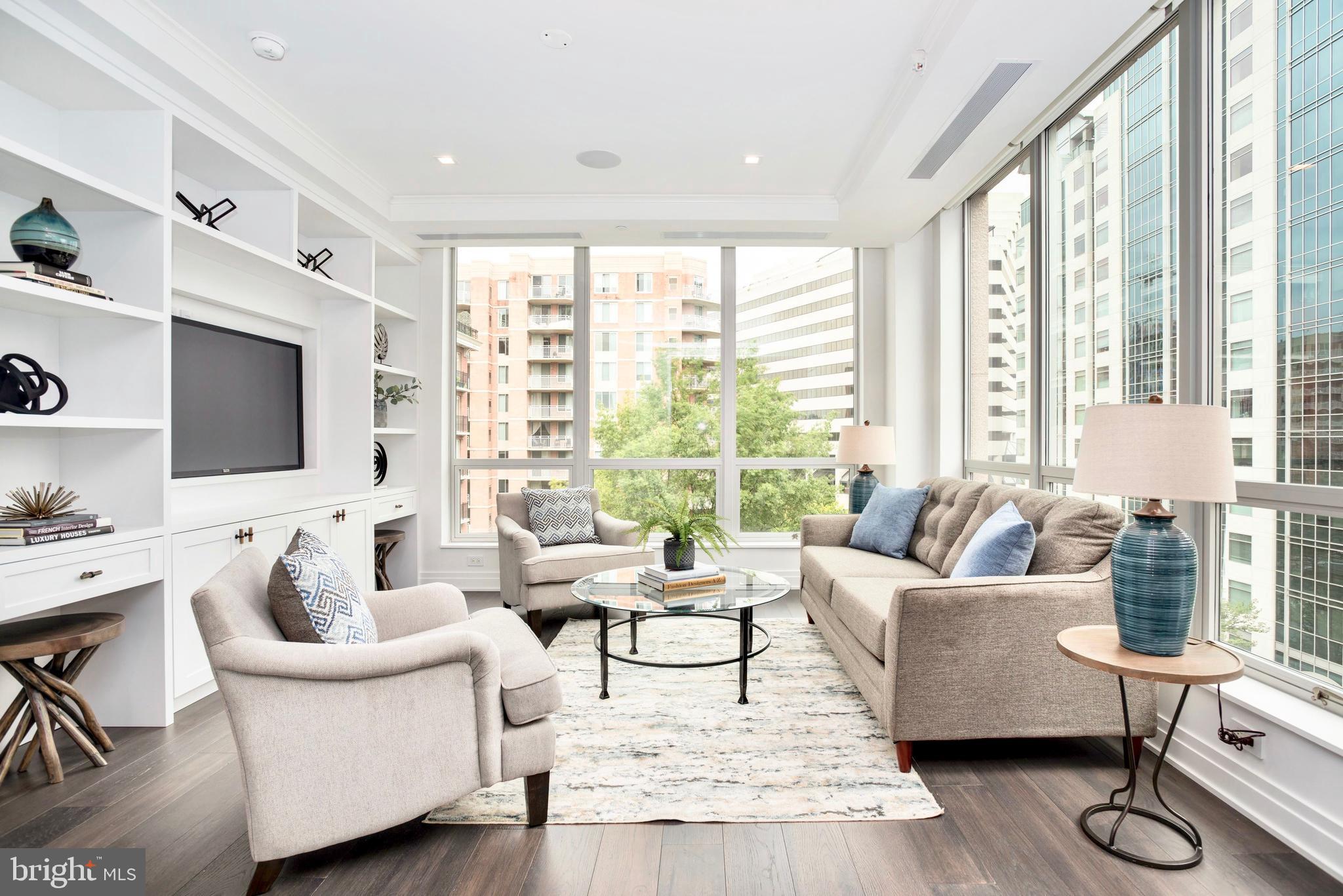 THE LAUREN - Residential