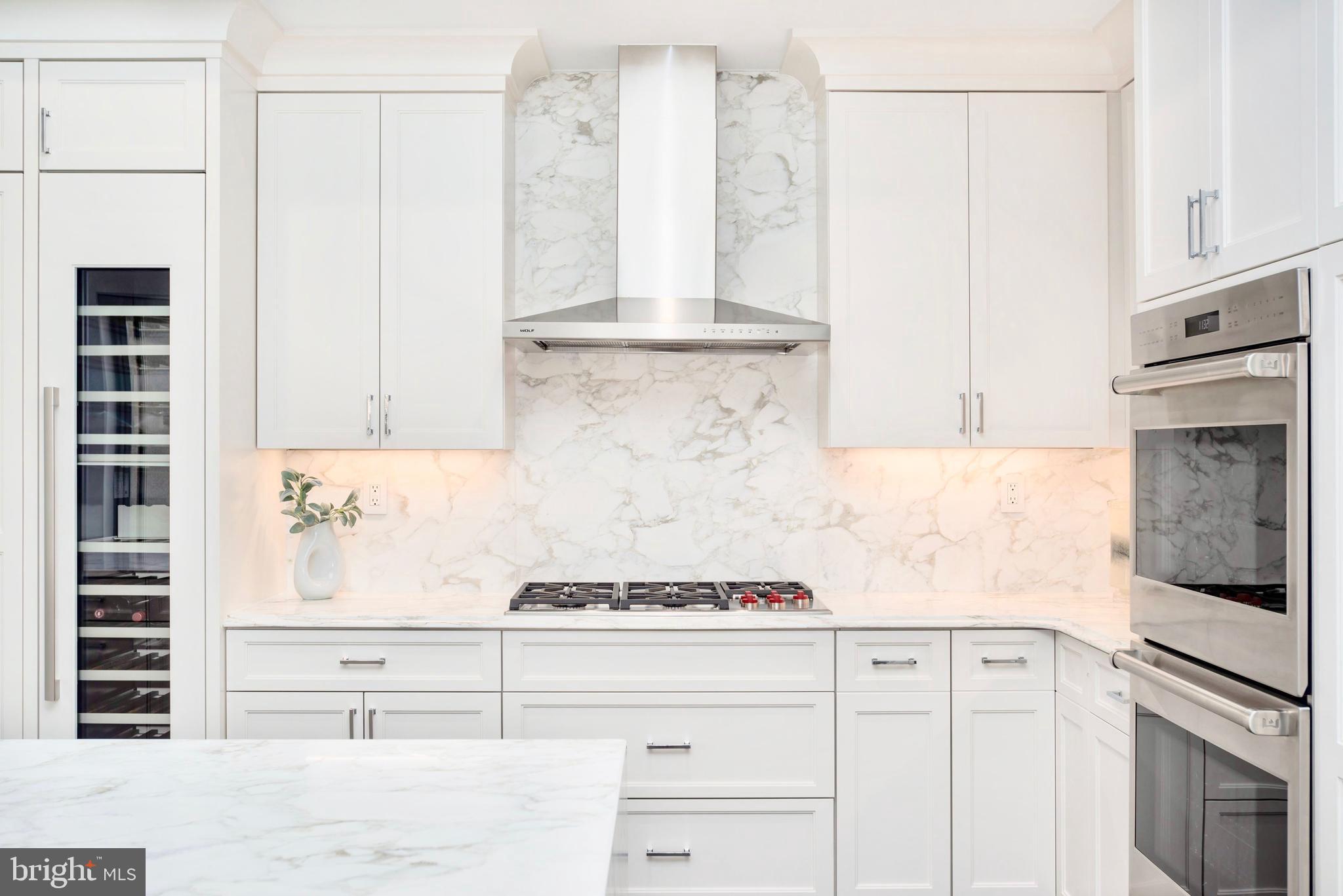 THE LAUREN - Residential