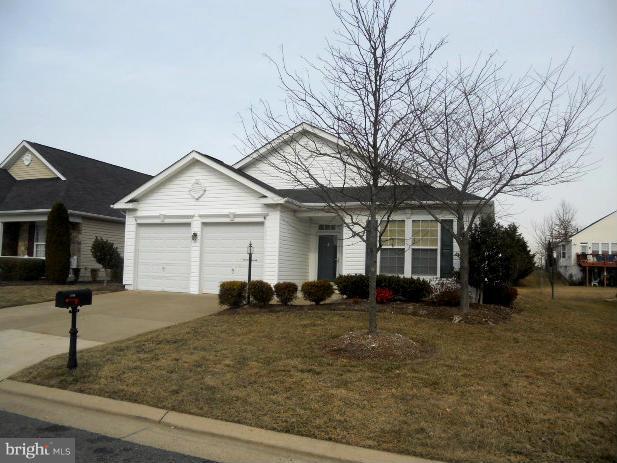 FOUR SEASONS - Residential