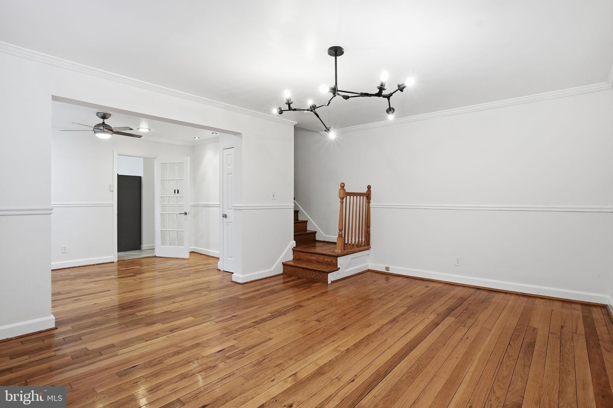 742 CONGRESS STREET SE