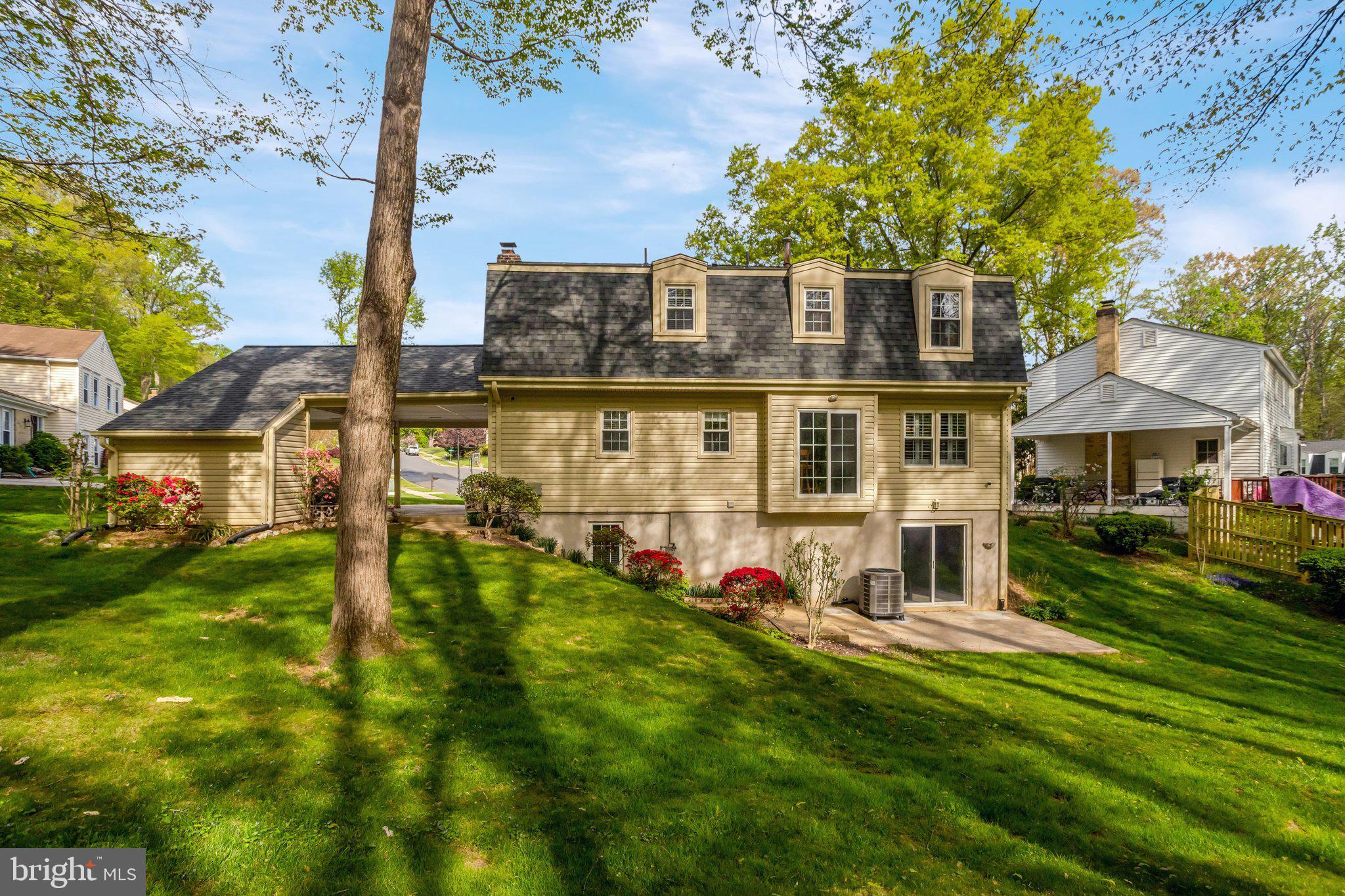 WEST SPRINGFIELD - Residential