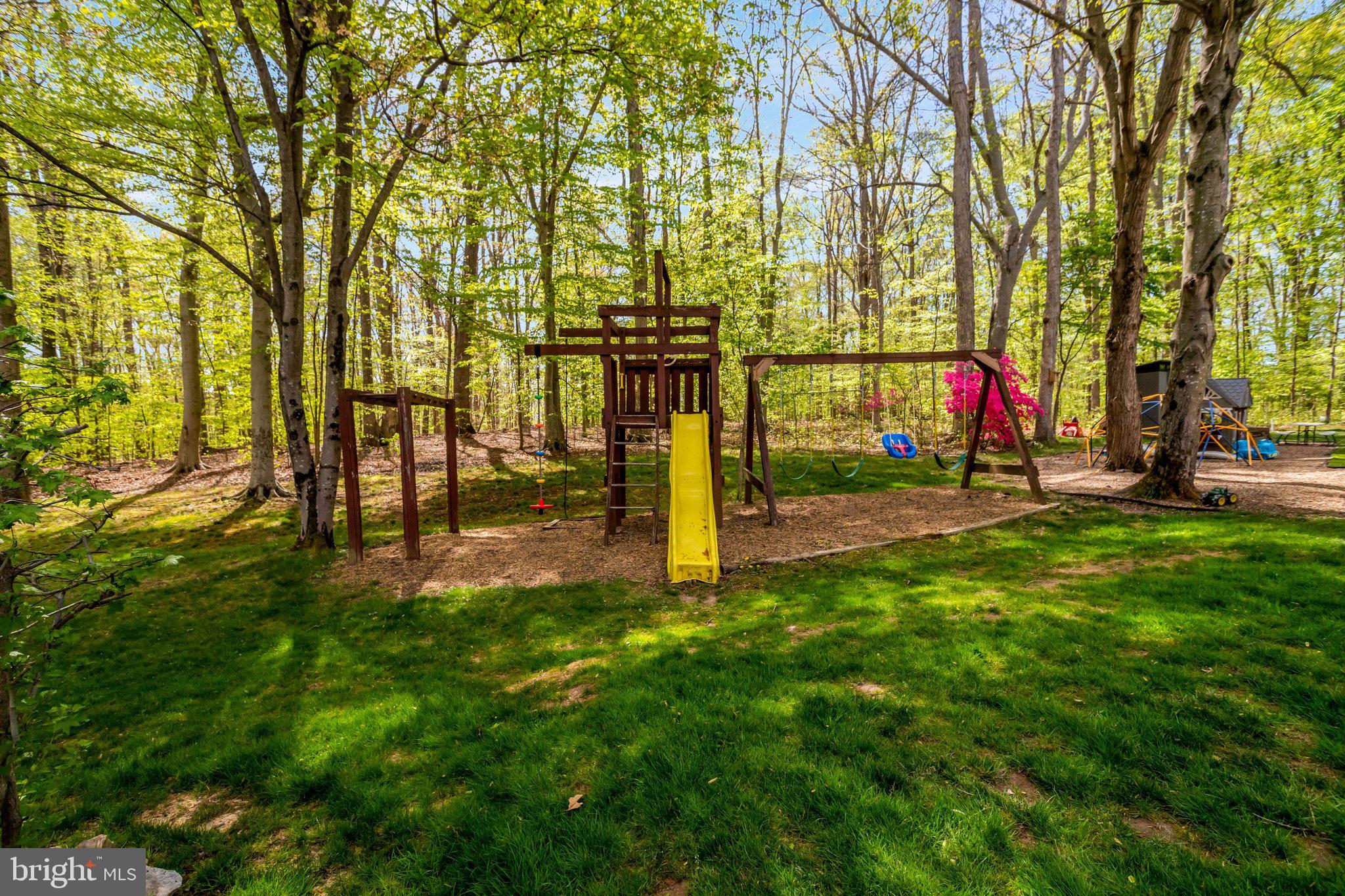 WEST SPRINGFIELD - Residential