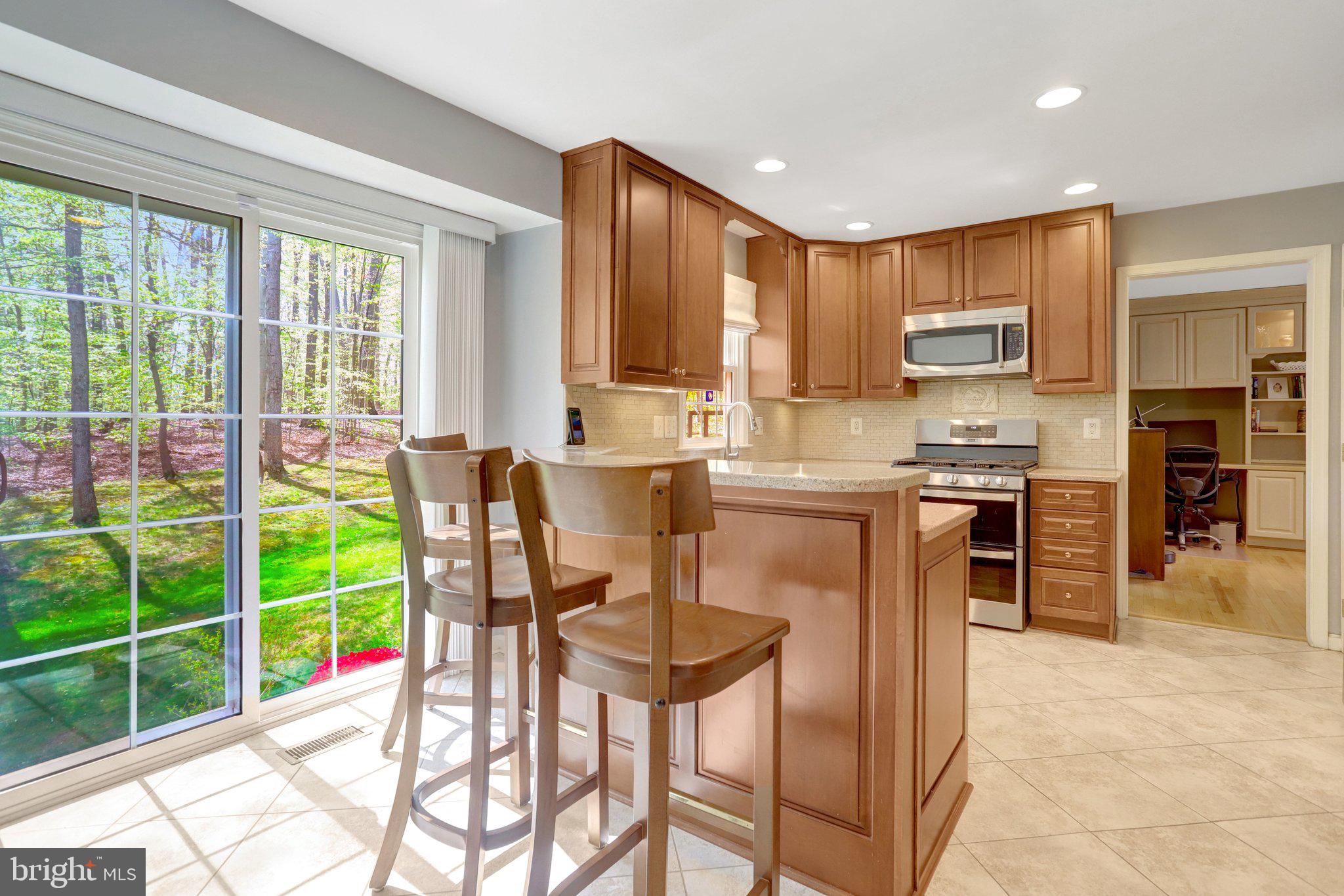 WEST SPRINGFIELD - Residential