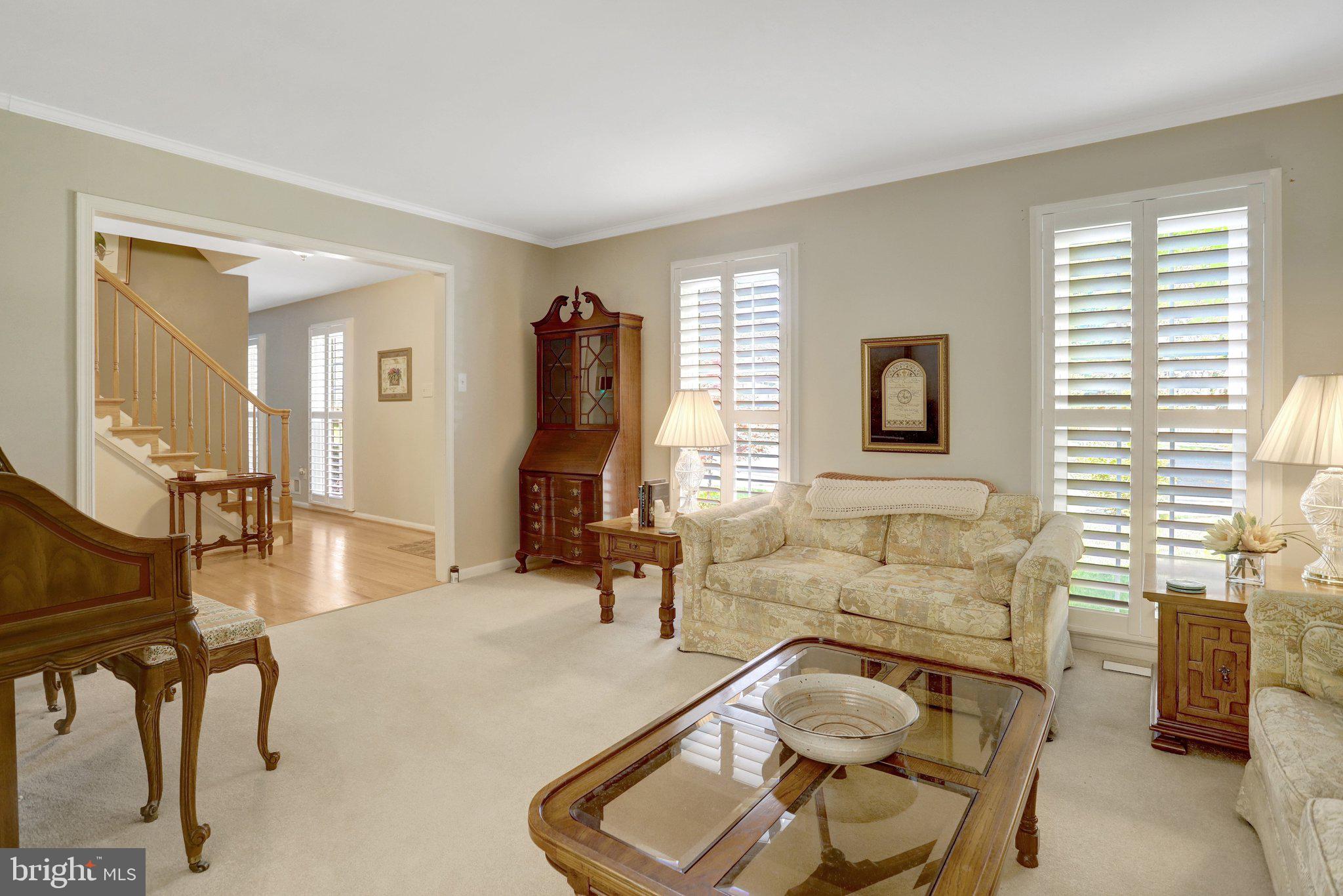 WEST SPRINGFIELD - Residential