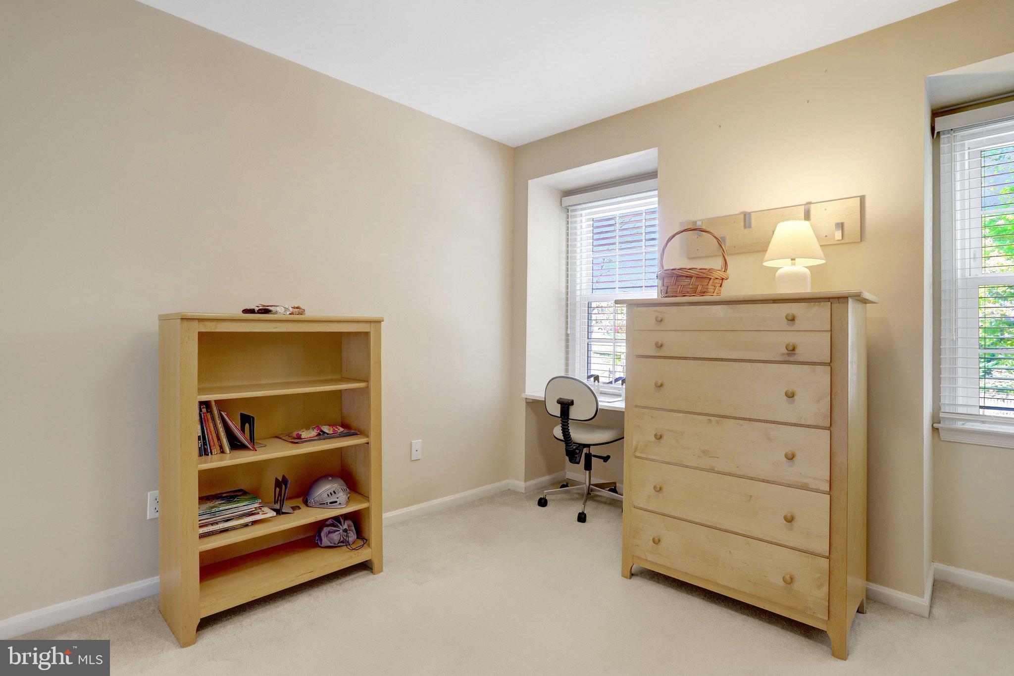 WEST SPRINGFIELD - Residential