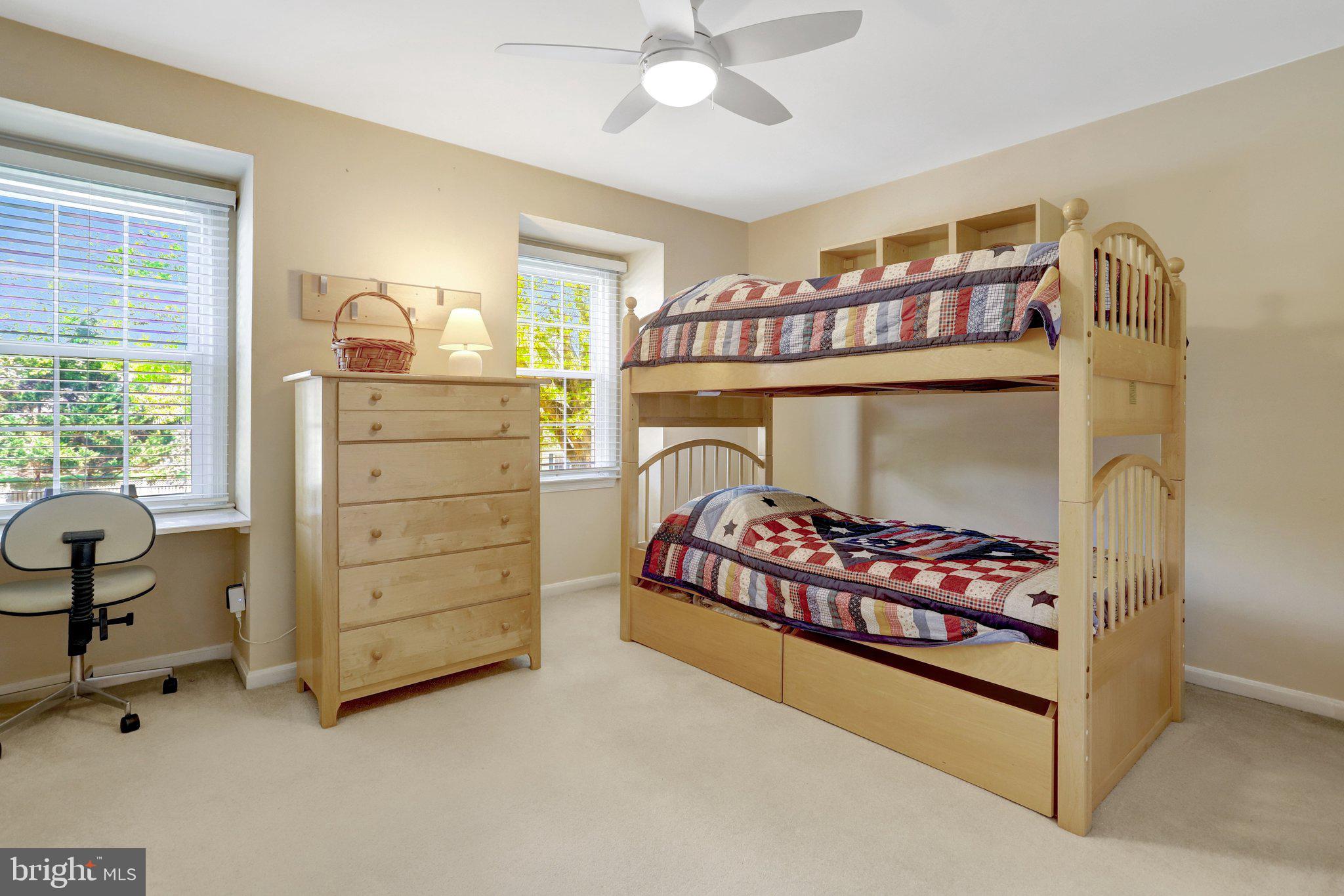 WEST SPRINGFIELD - Residential