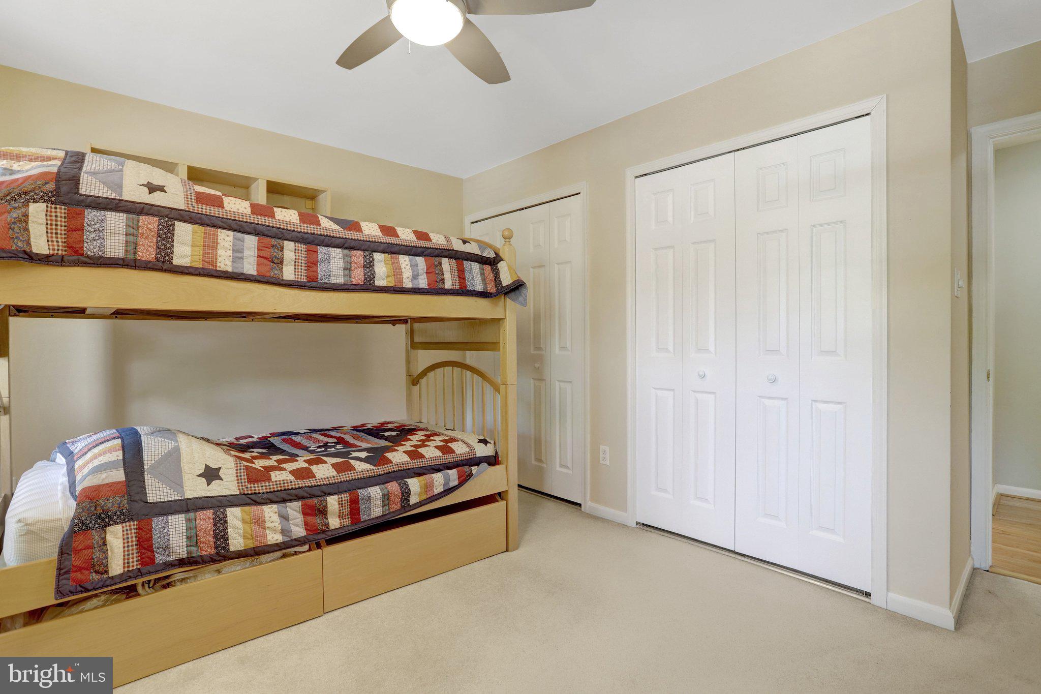 WEST SPRINGFIELD - Residential