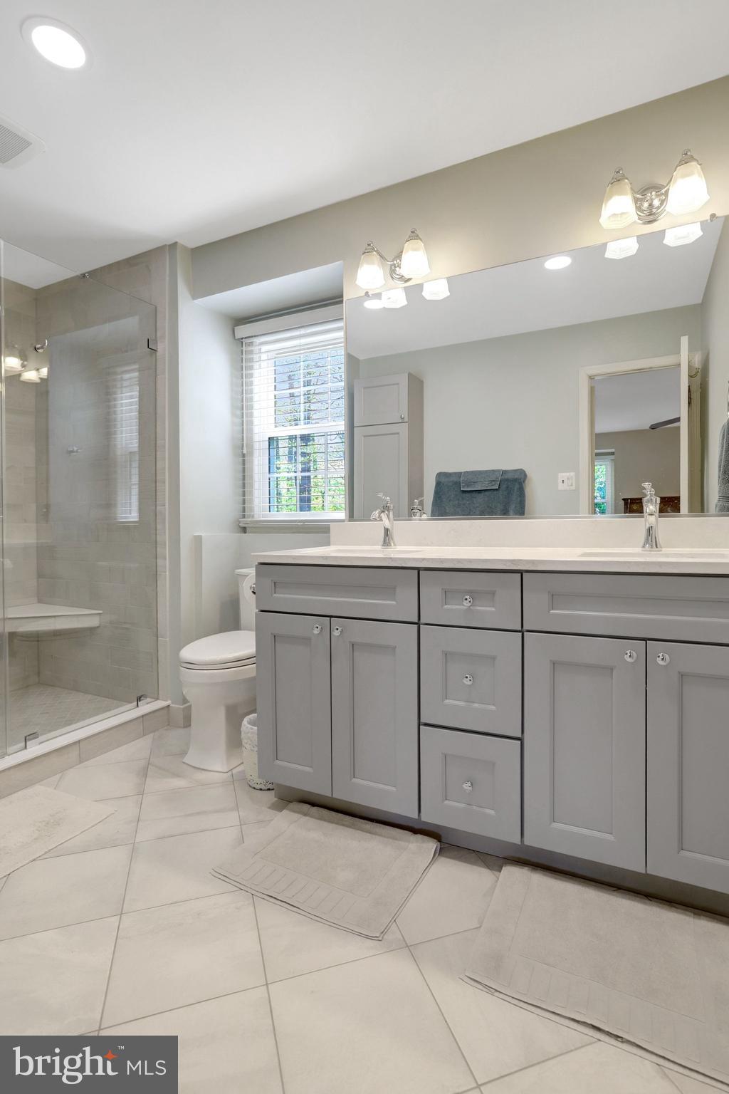 WEST SPRINGFIELD - Residential