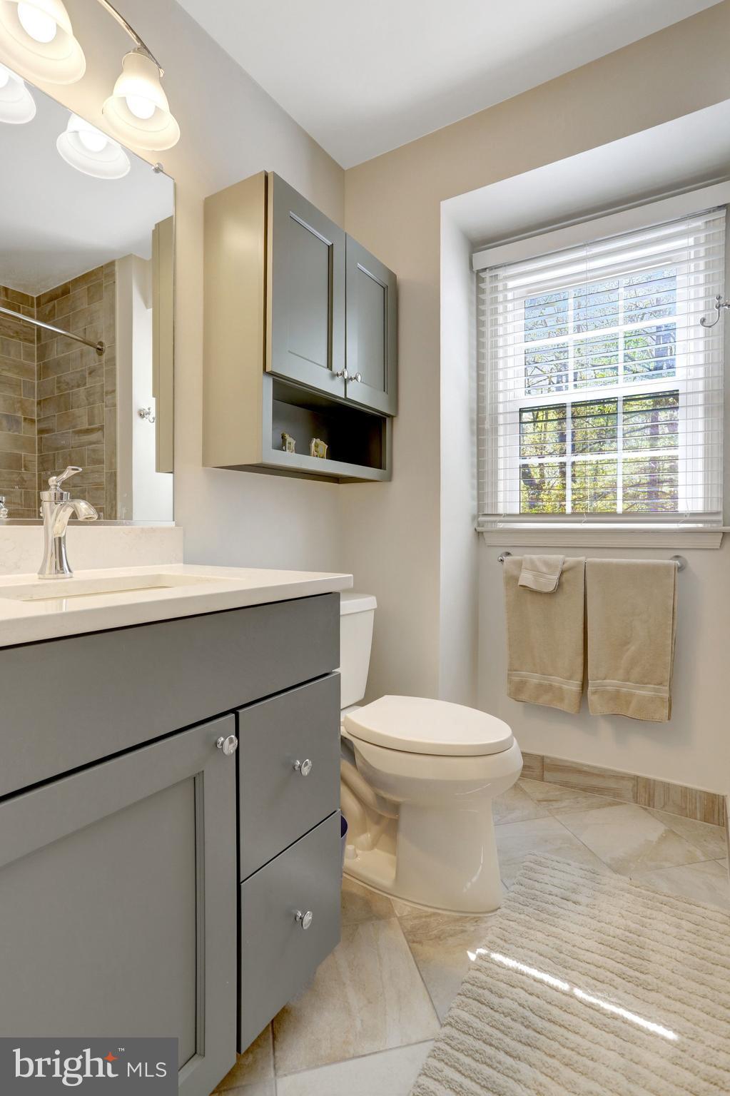 WEST SPRINGFIELD - Residential