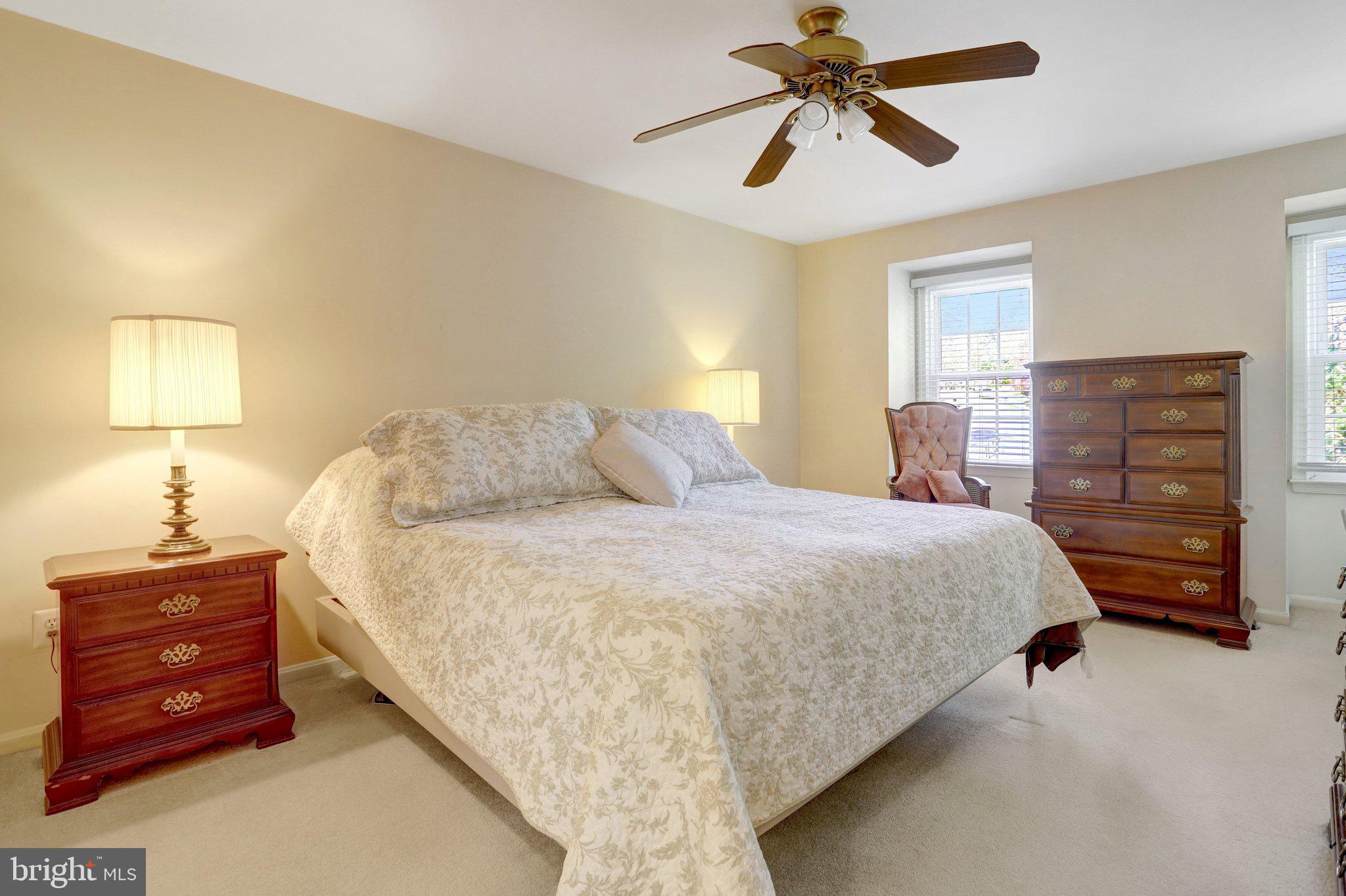 WEST SPRINGFIELD - Residential