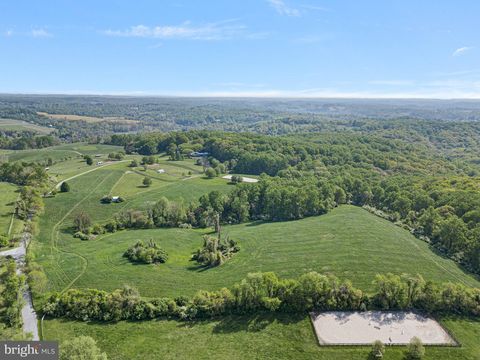 2295 HILLTOP VIEW UNIONVILLE PA 19320
