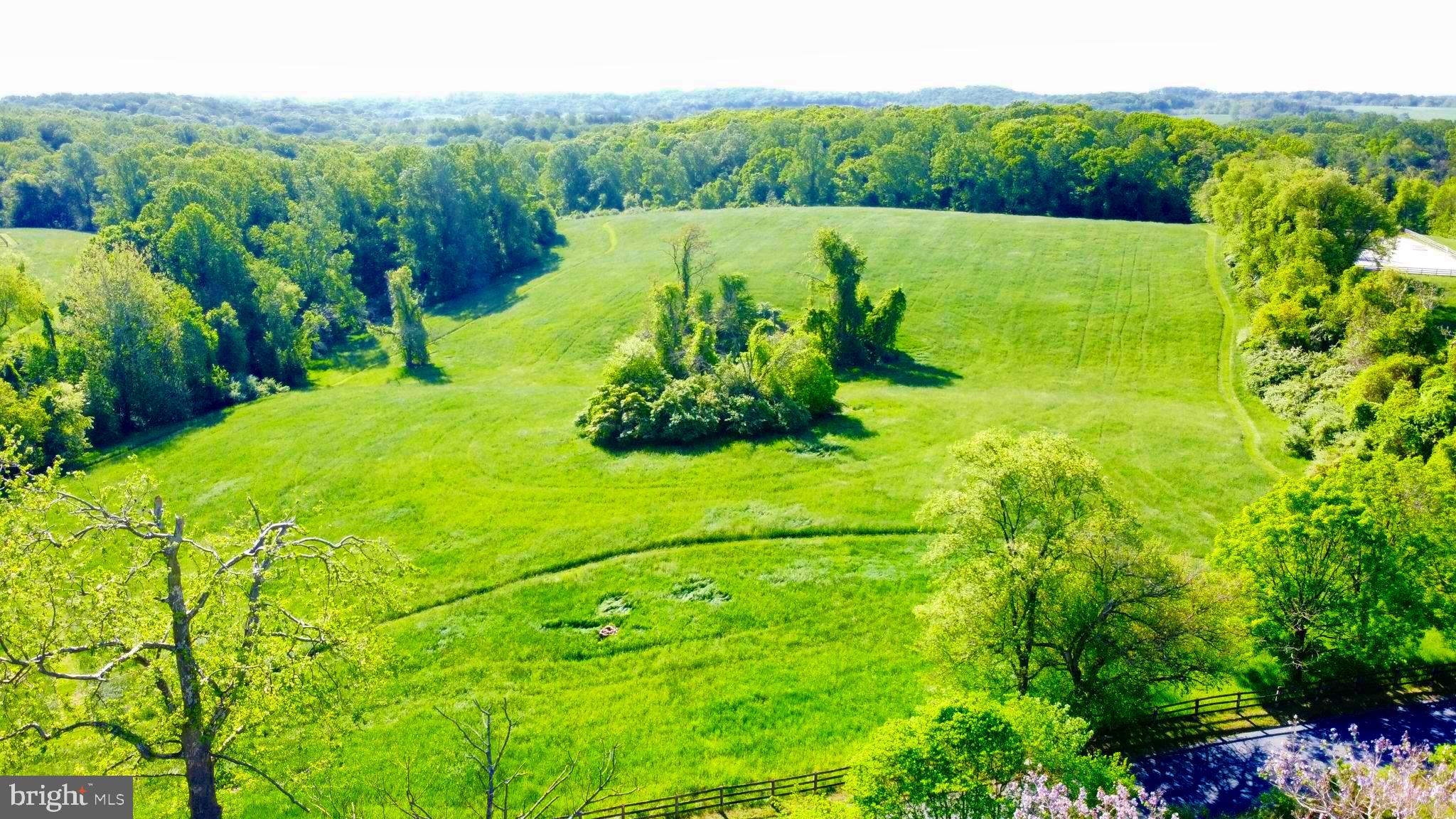 2295 HILLTOP VIEW