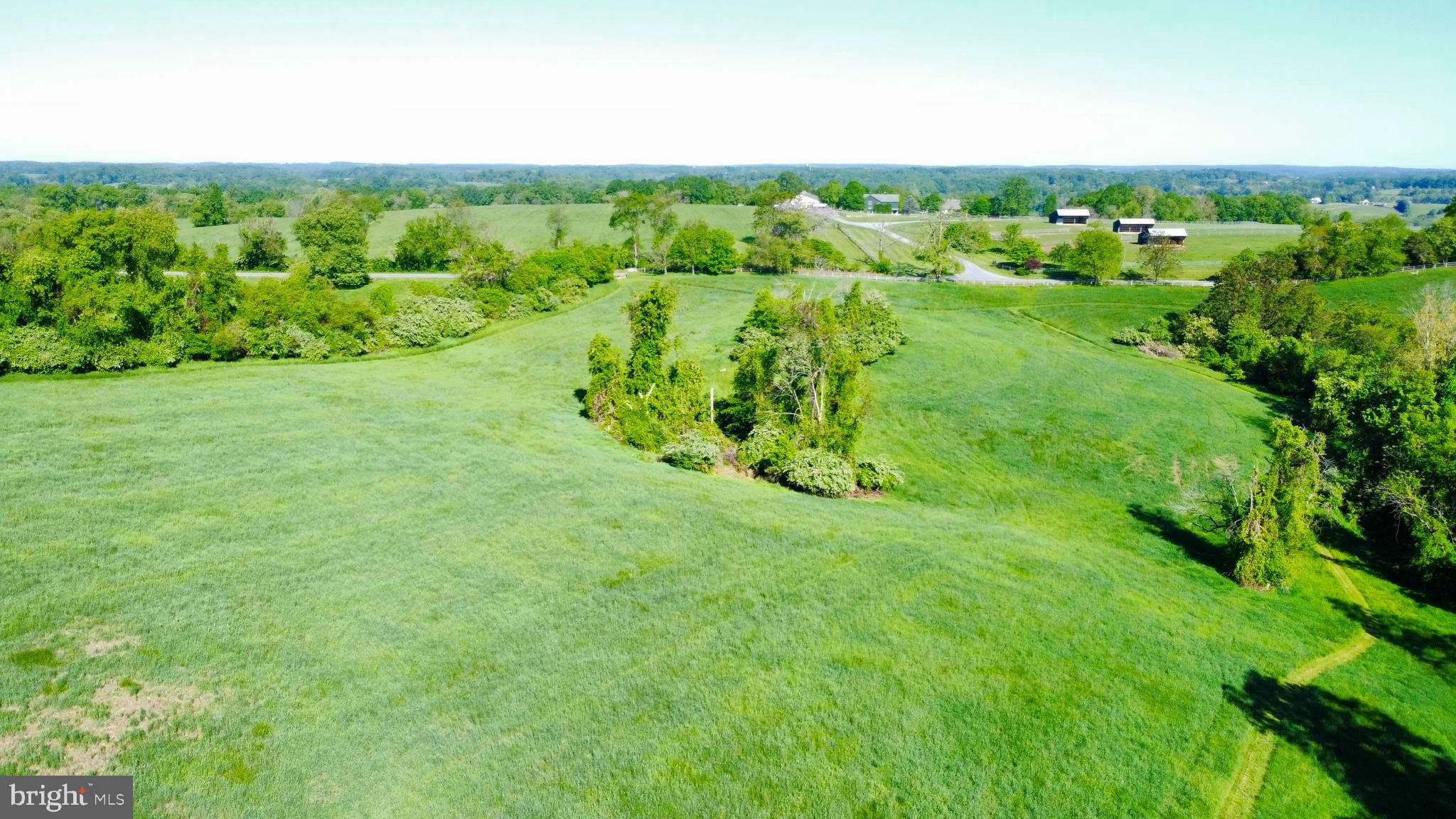 2295 HILLTOP VIEW