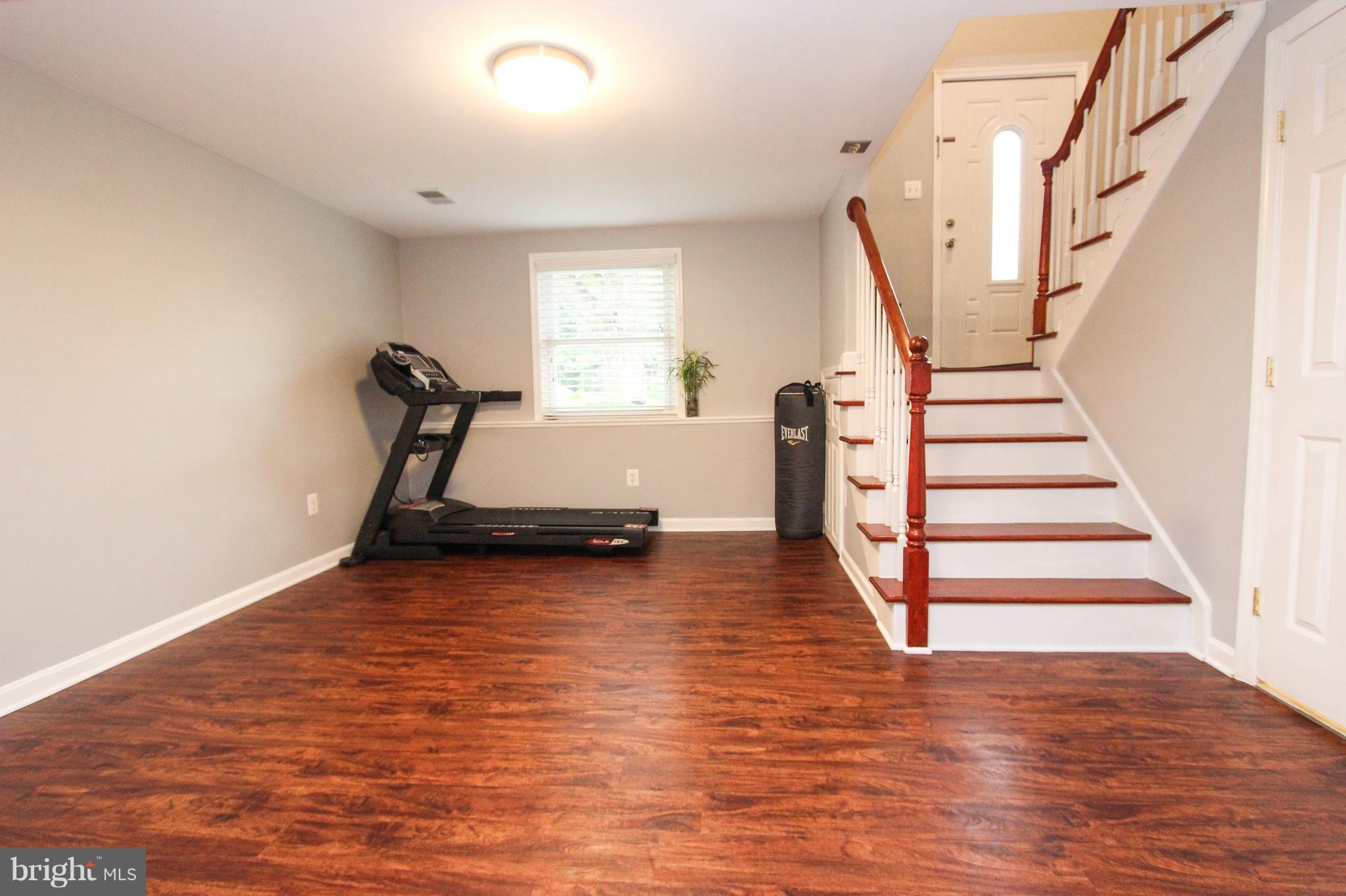 DALE CITY - Residential