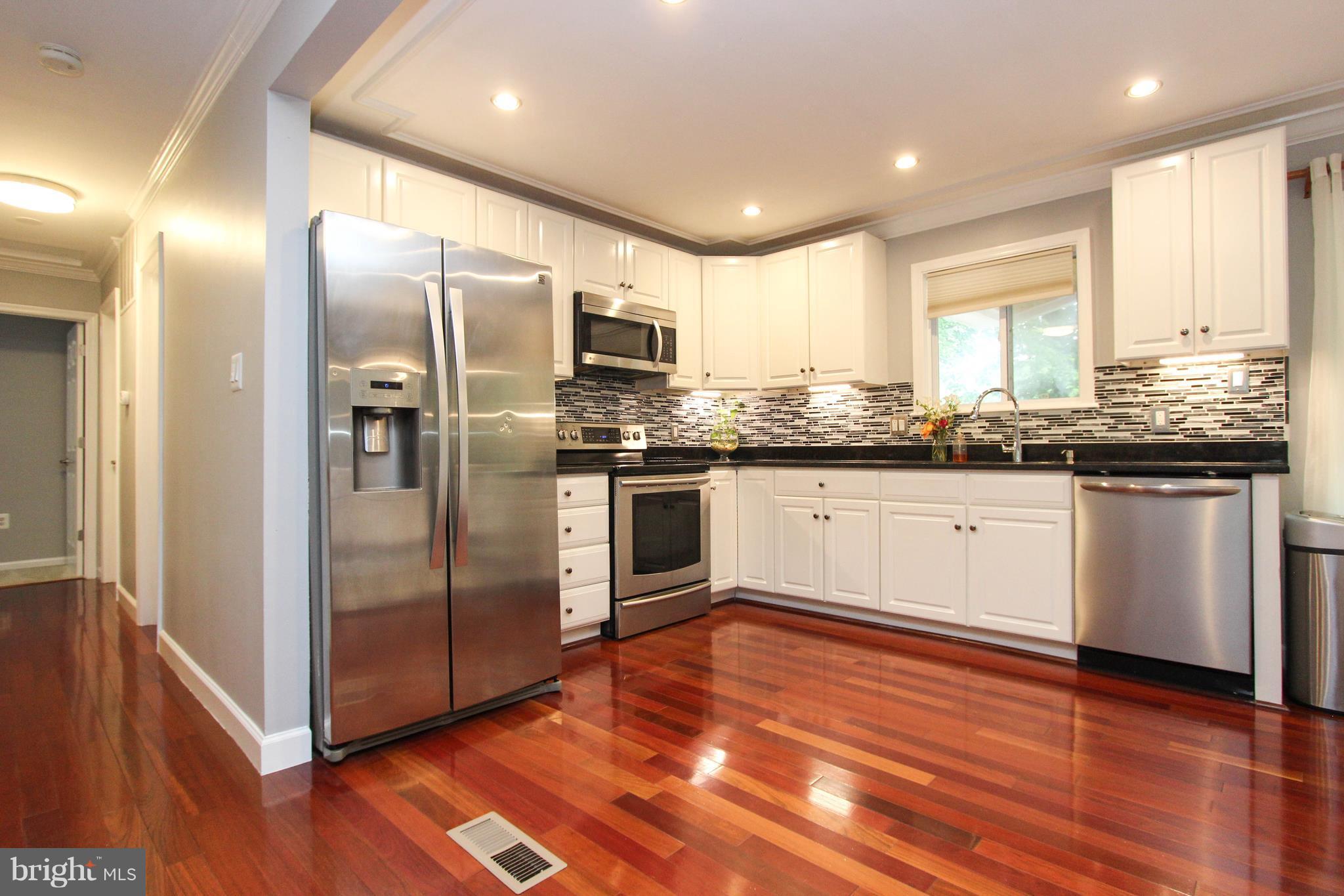 DALE CITY - Residential