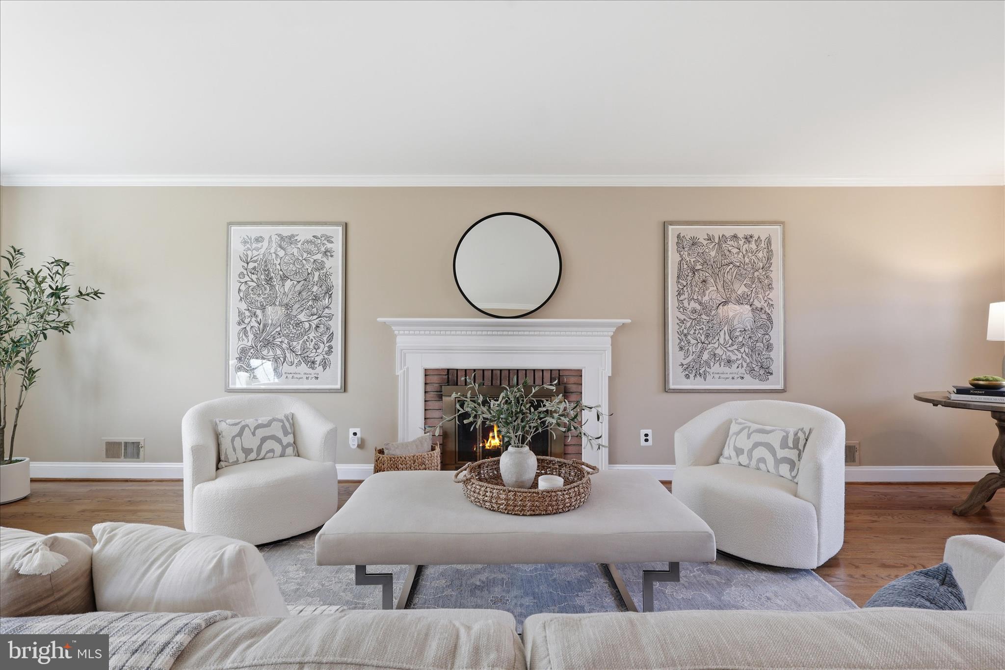 MC LEAN HAMLET - Residential