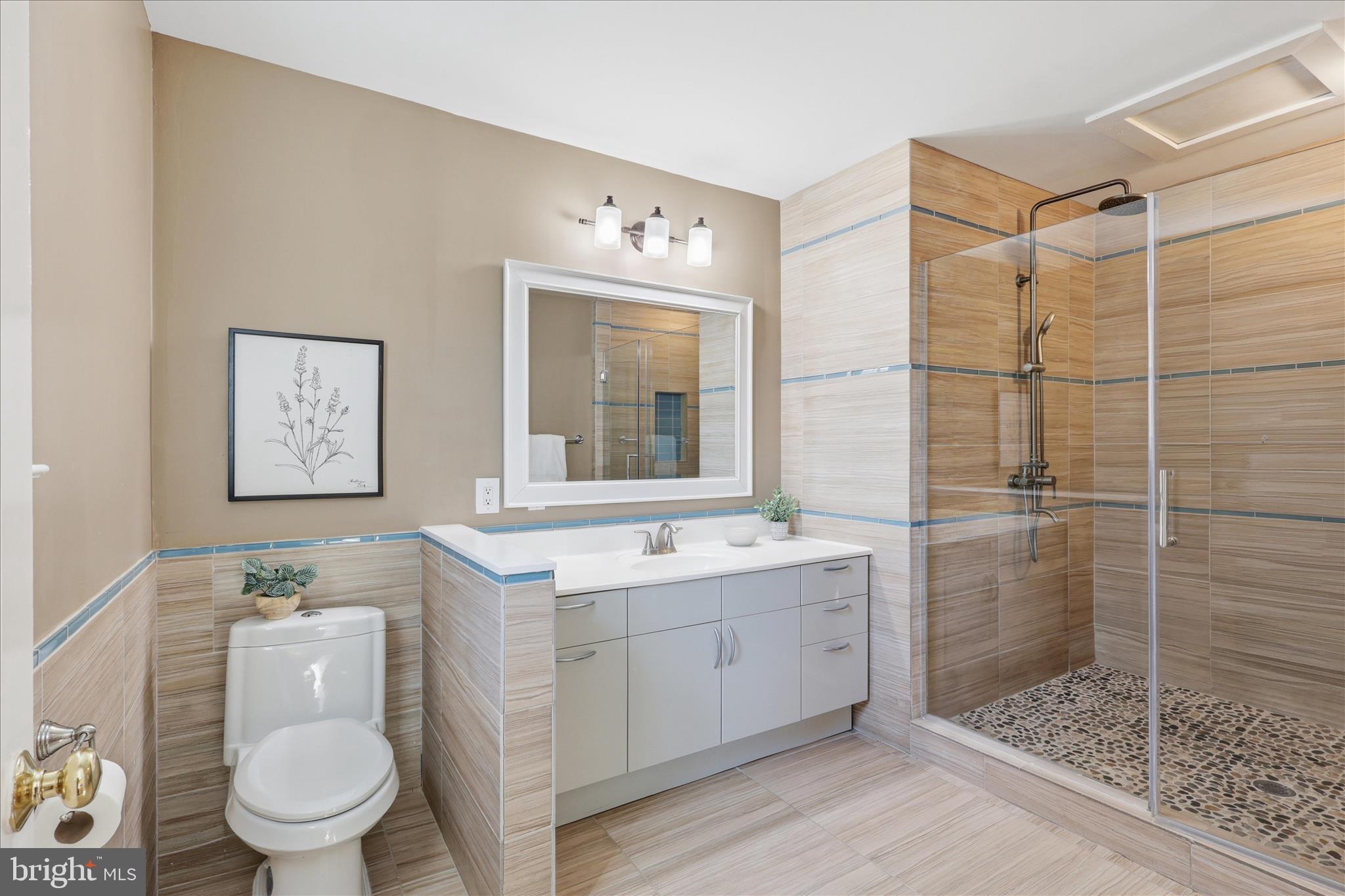 MC LEAN HAMLET - Residential