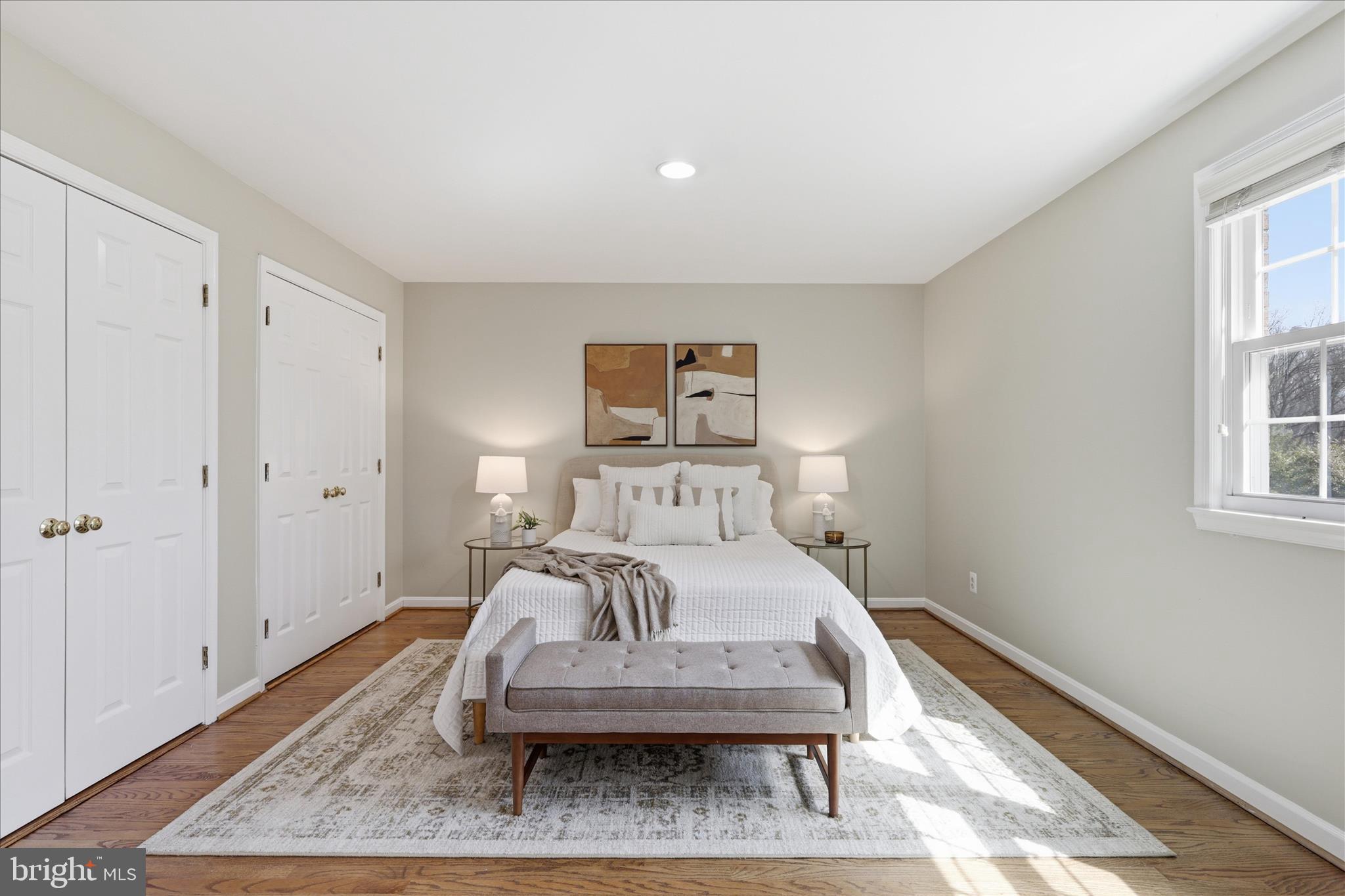 MC LEAN HAMLET - Residential