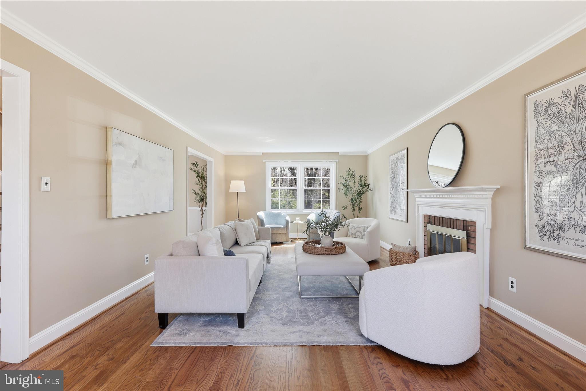 MC LEAN HAMLET - Residential