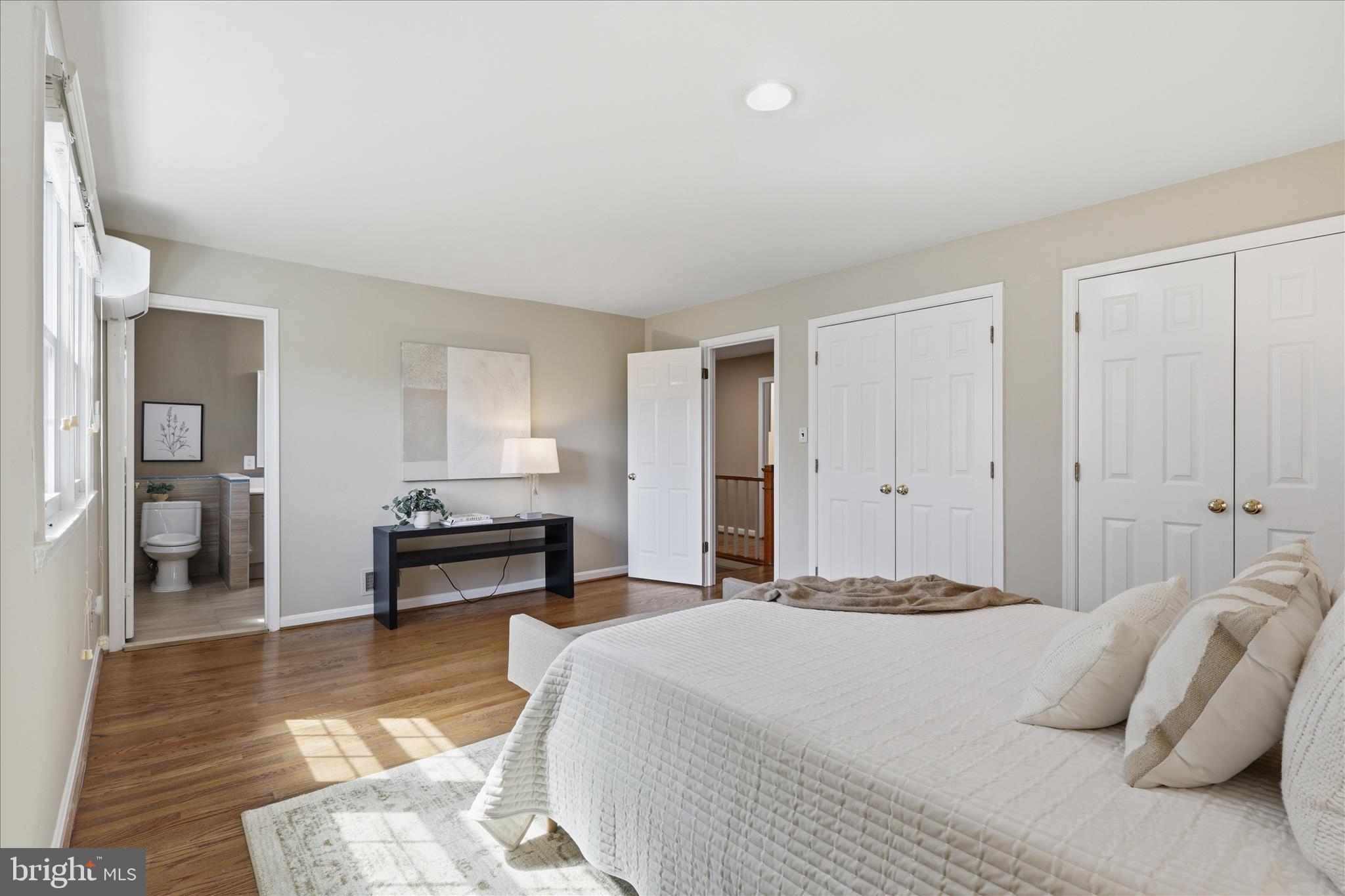 MC LEAN HAMLET - Residential