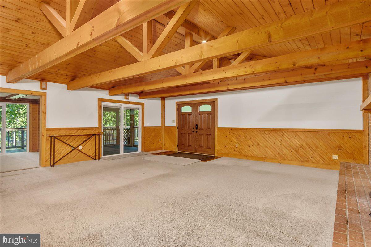 RIVERSIDE - Residential