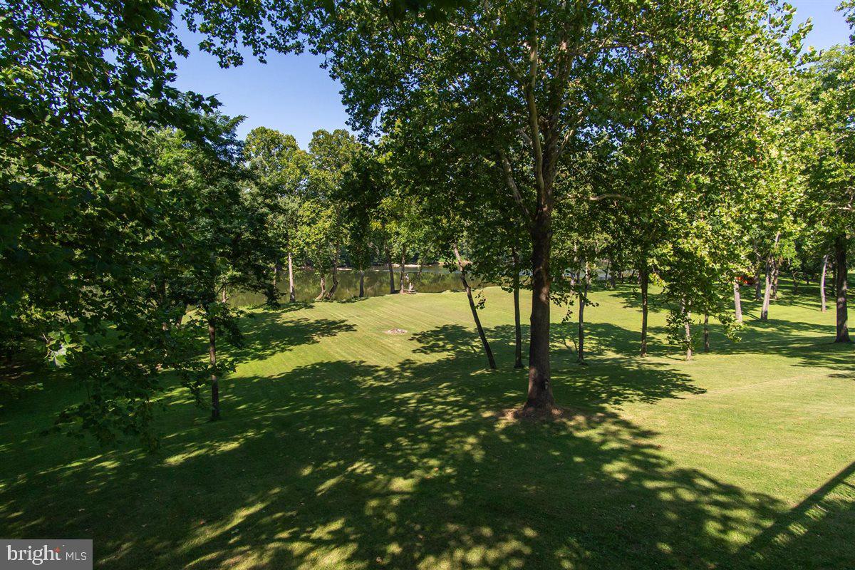 RIVERSIDE - Residential