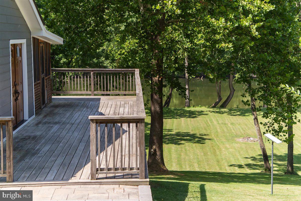 RIVERSIDE - Residential