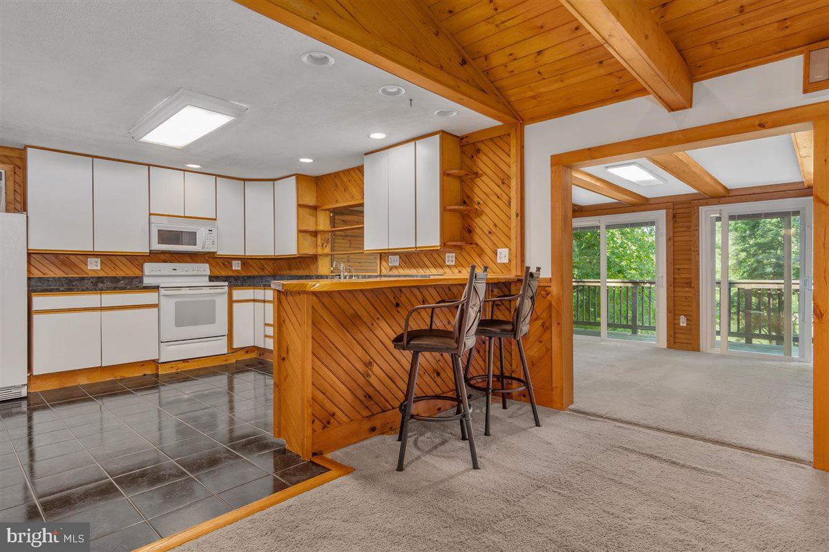 RIVERSIDE - Residential