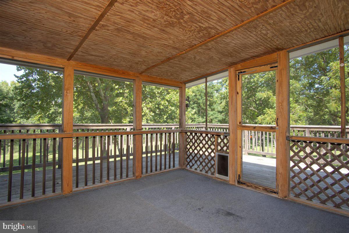 RIVERSIDE - Residential