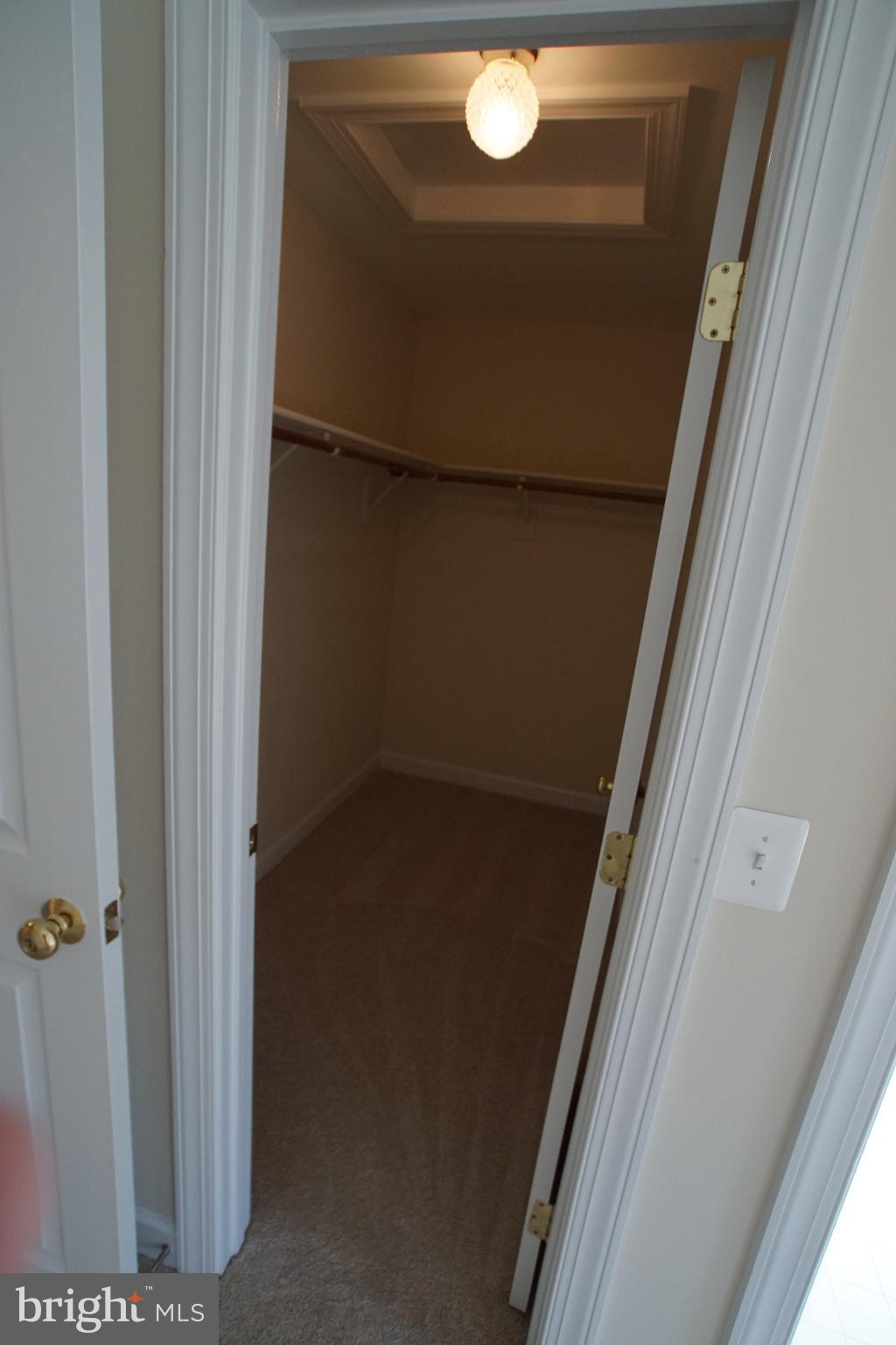 MADRILLON SPRINGS - Residential