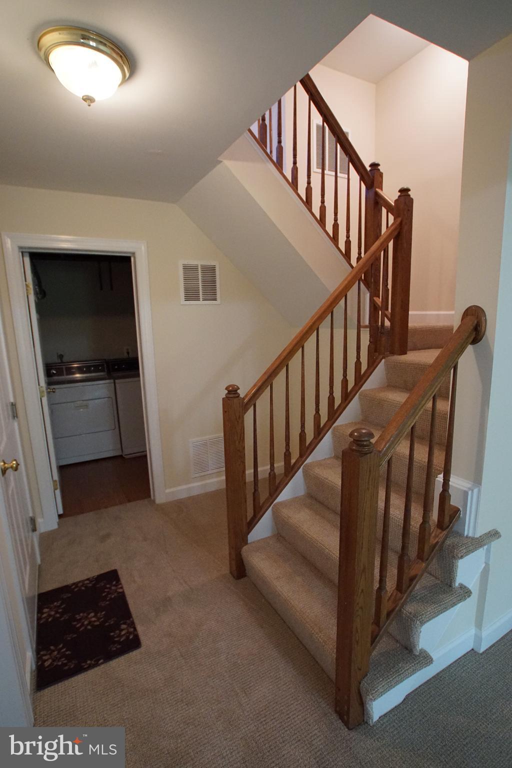 MADRILLON SPRINGS - Residential