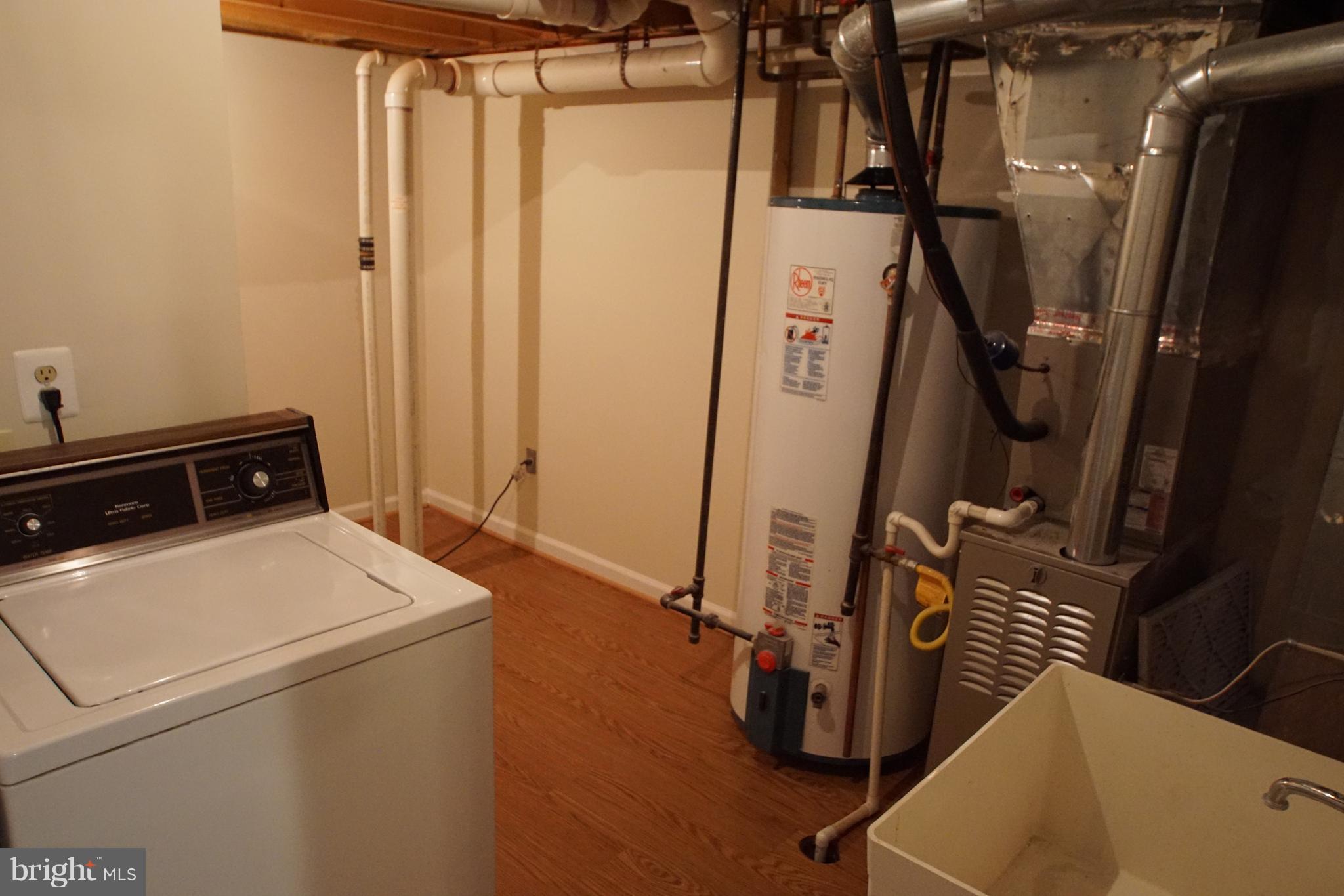 MADRILLON SPRINGS - Residential