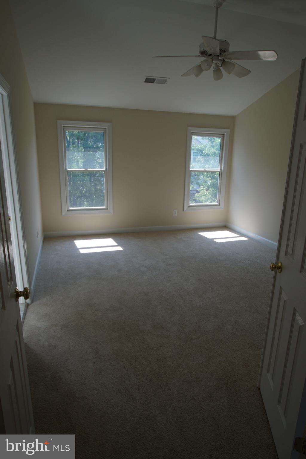 MADRILLON SPRINGS - Residential