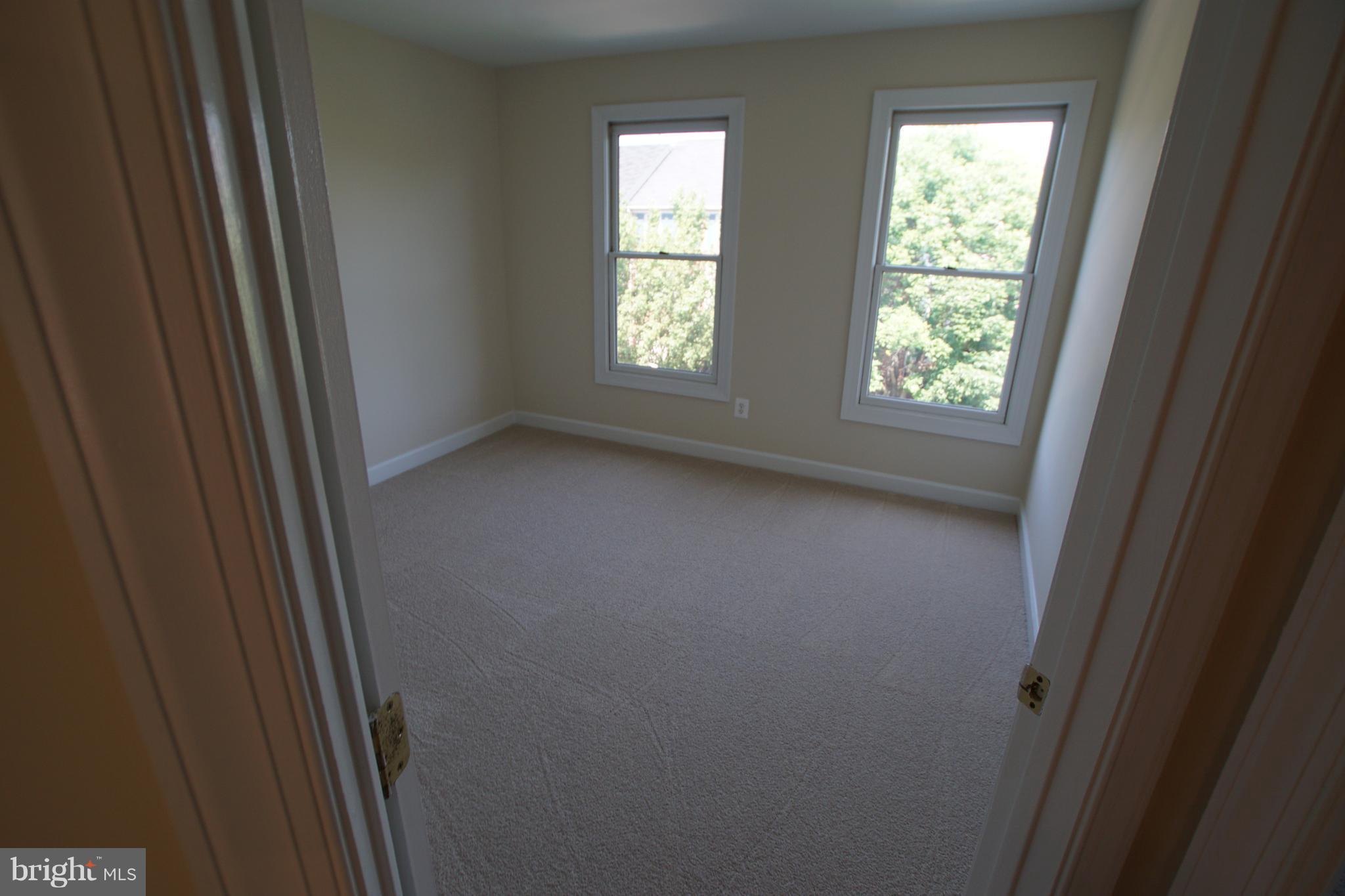 MADRILLON SPRINGS - Residential