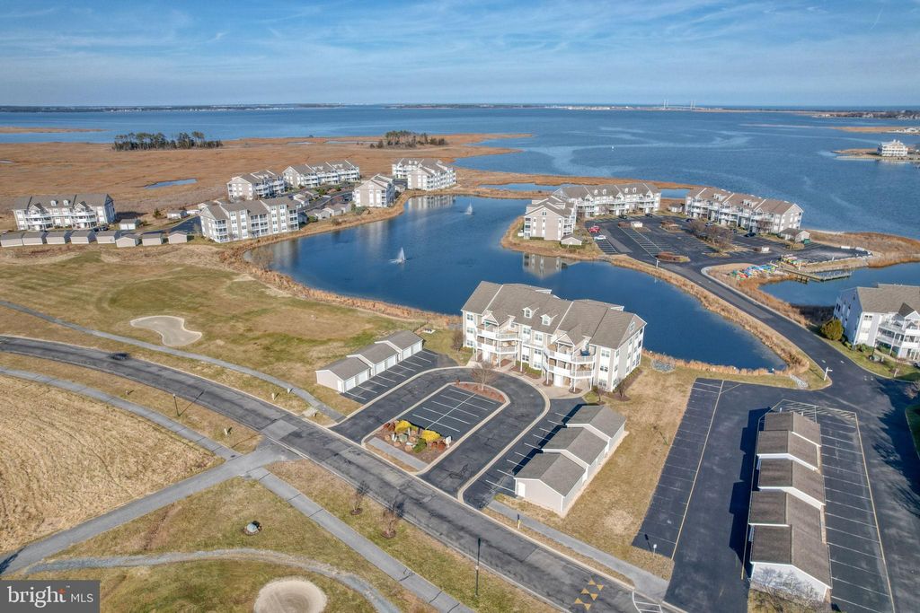 Photo of 37400 Pettinaro Drive #2105, OCEAN VIEW, DE 19970 (MLS # DESU2102582)