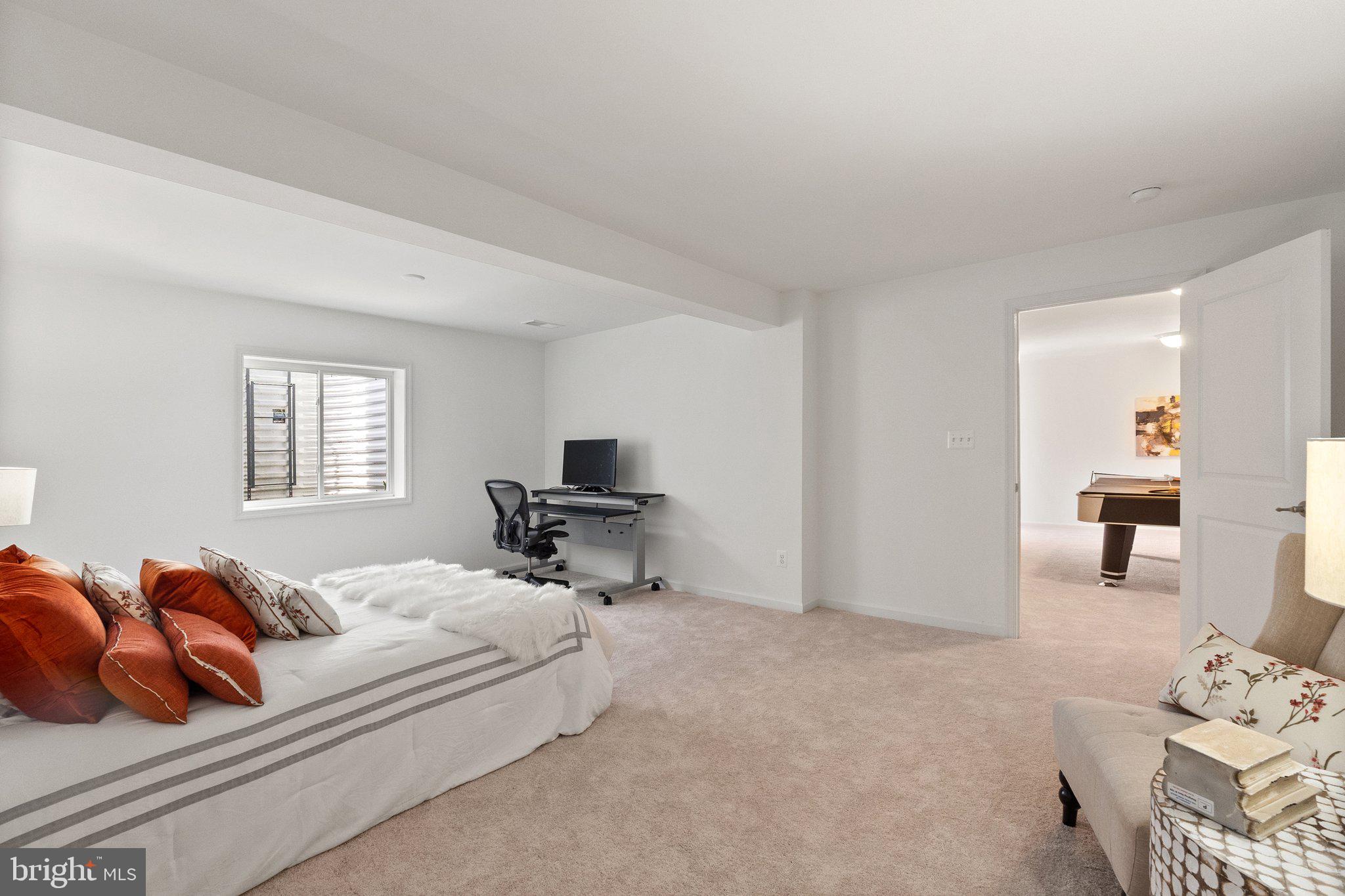 KIRKPATRICK WEST - Residential