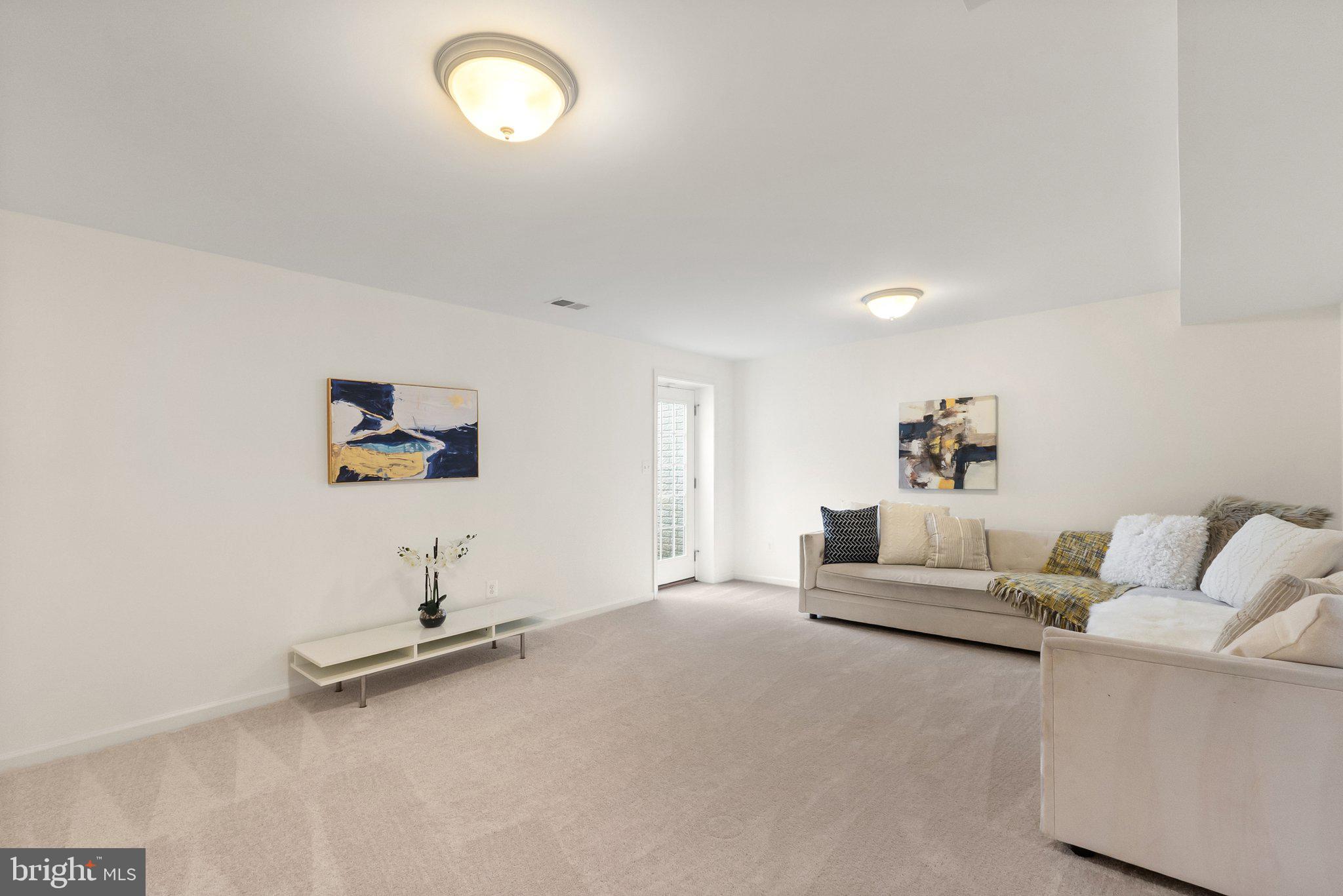 KIRKPATRICK WEST - Residential