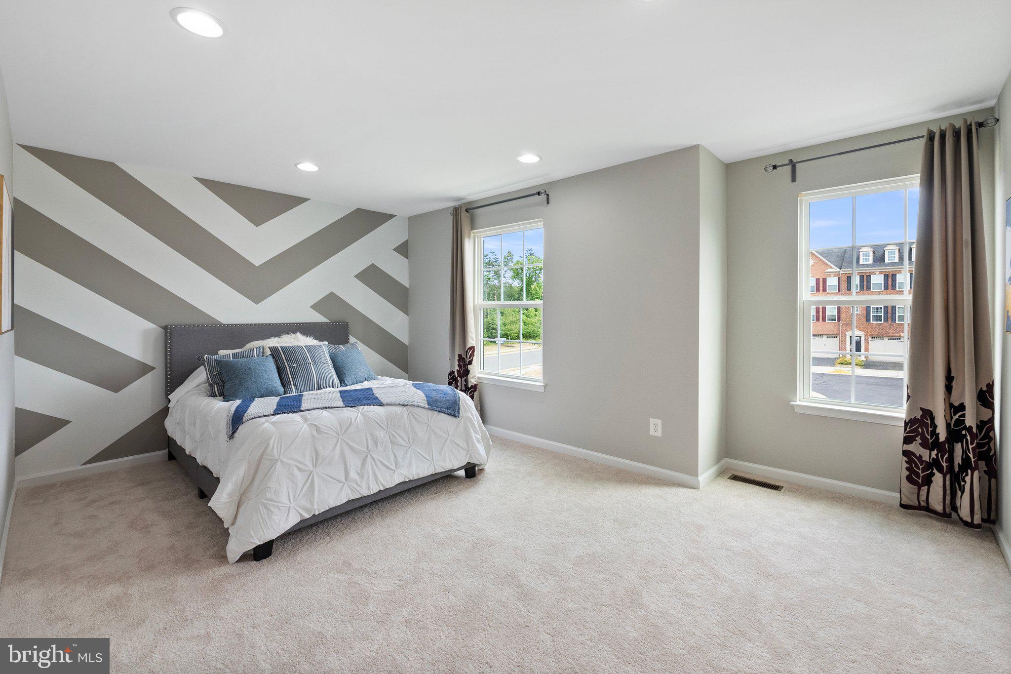 KIRKPATRICK WEST - Residential