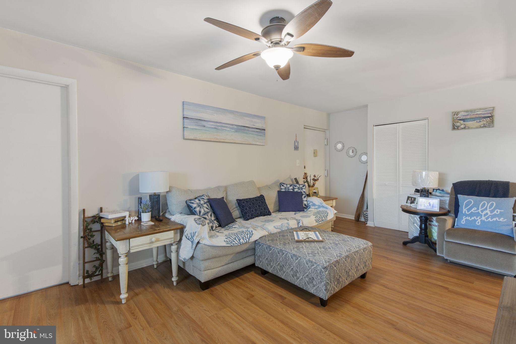 130 ROYAL OAK DRIVE L 130-L