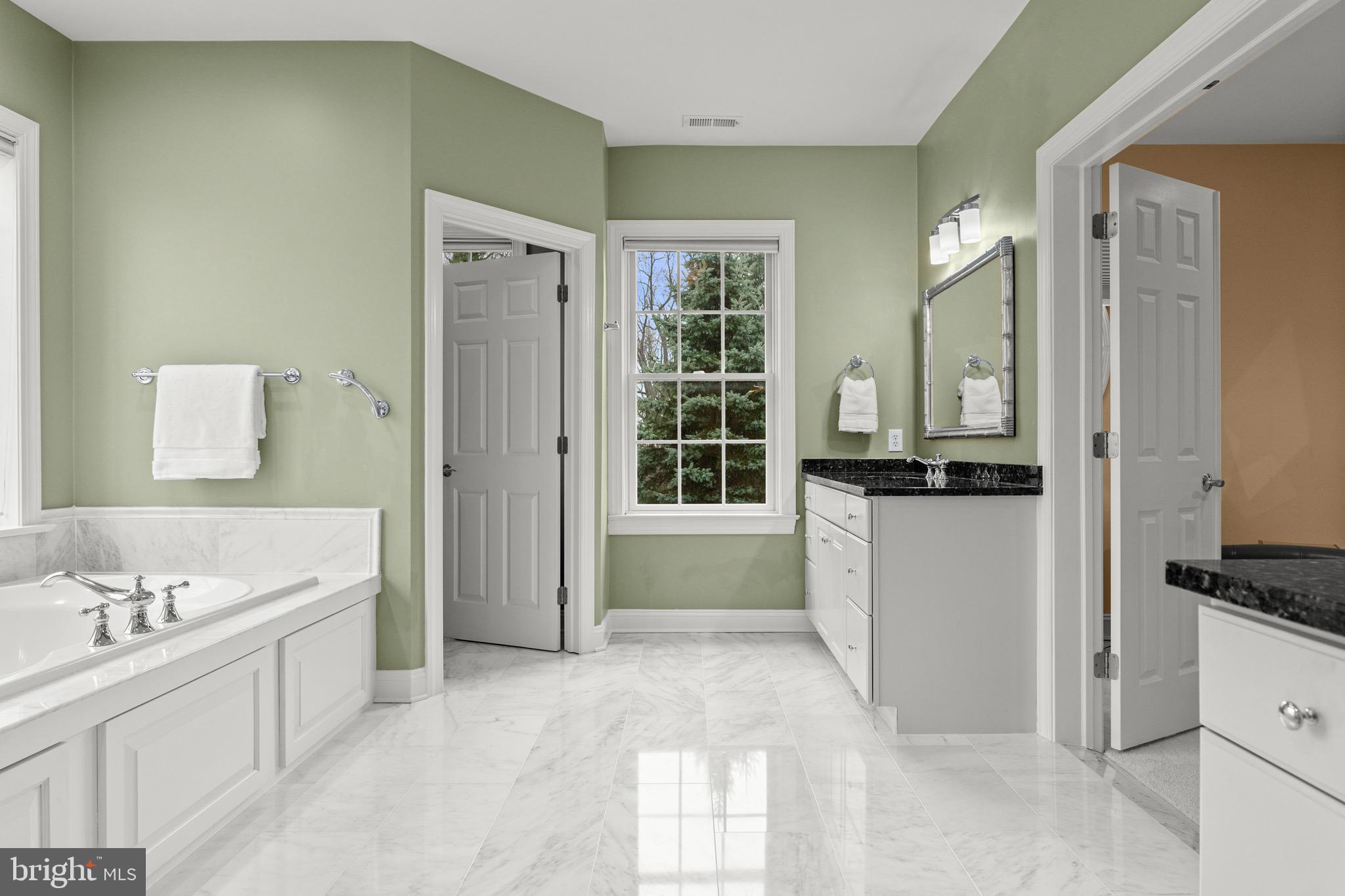 ASHWOOD - Residential